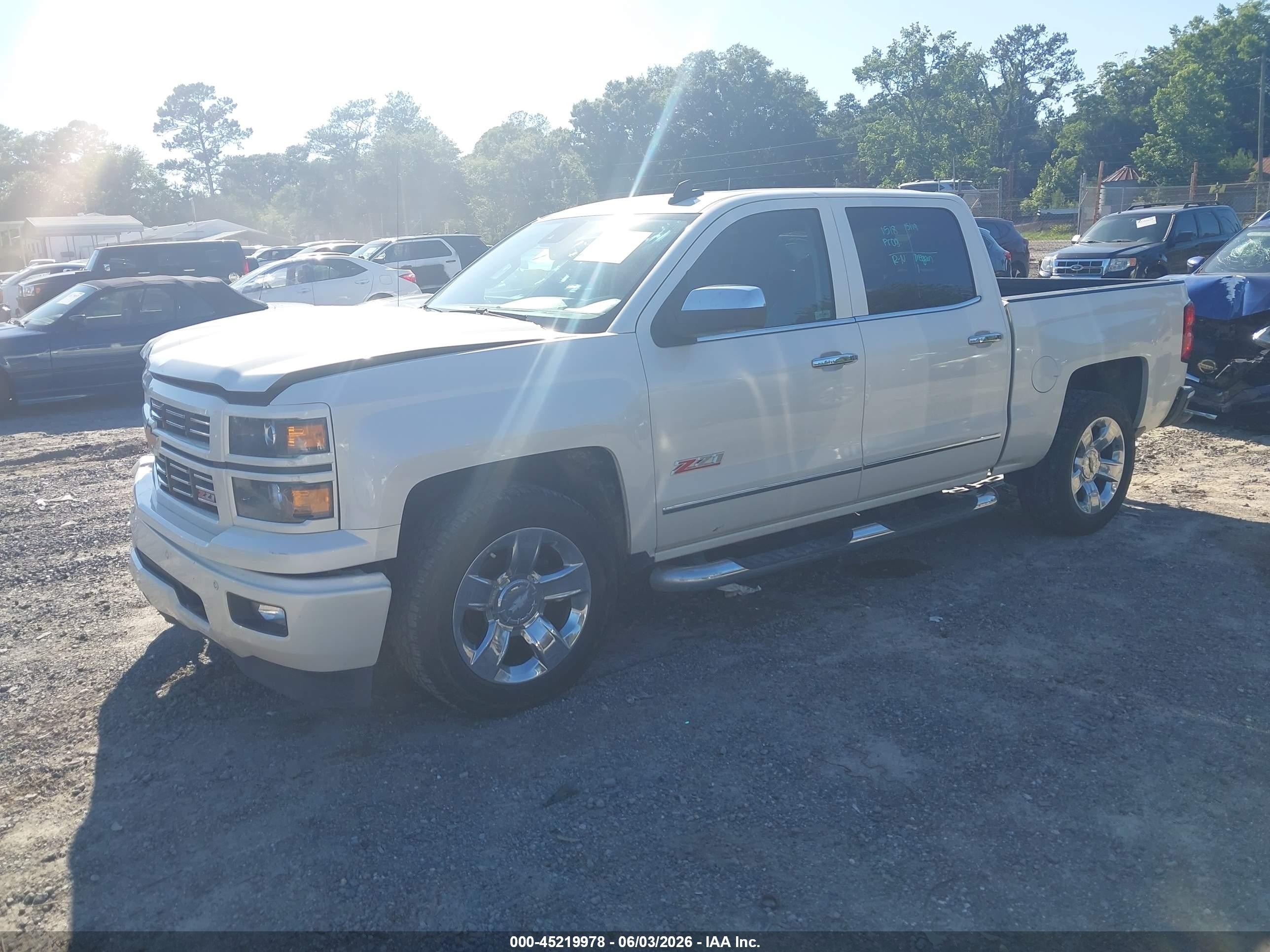 2015 Chevrolet Silverado 1500 2lz White vin: 3GCPCSEJ5FG450699