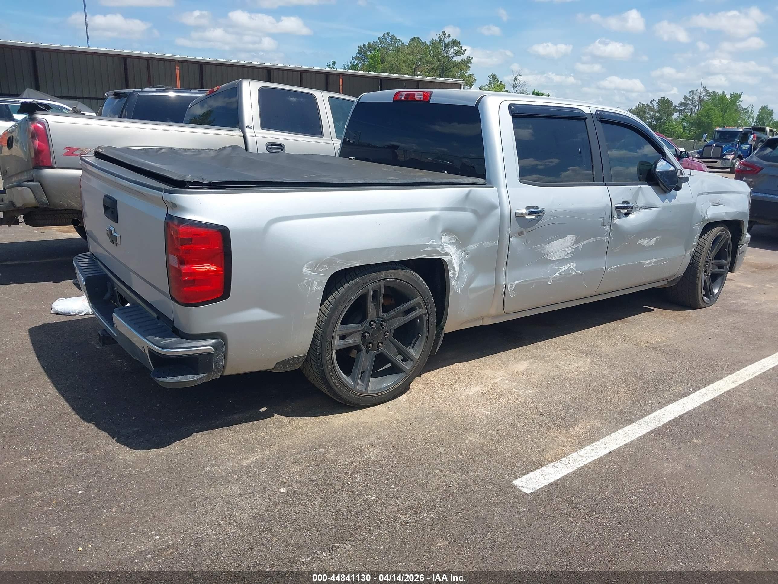 2014 Chevrolet Silverado 1500 1lz Silver vin: 3GCPCSEJXEG330475