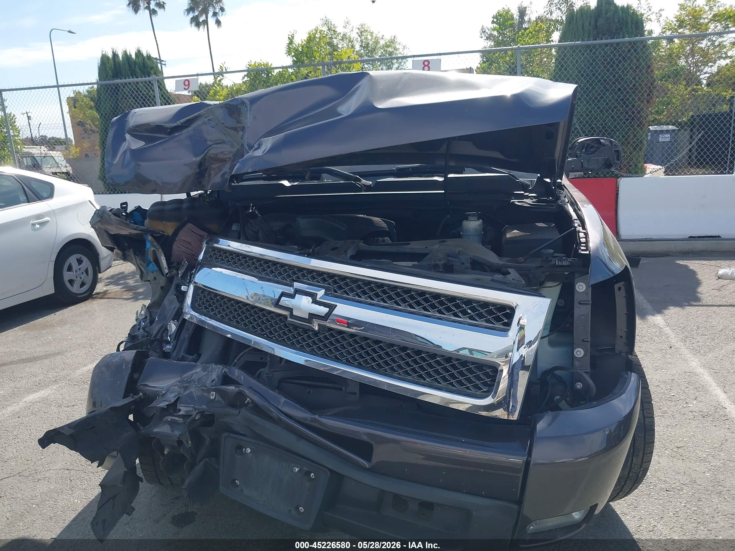 2011 Chevrolet Silverado 1500 Ltz Gray vin: 3GCPCTE02BG267607