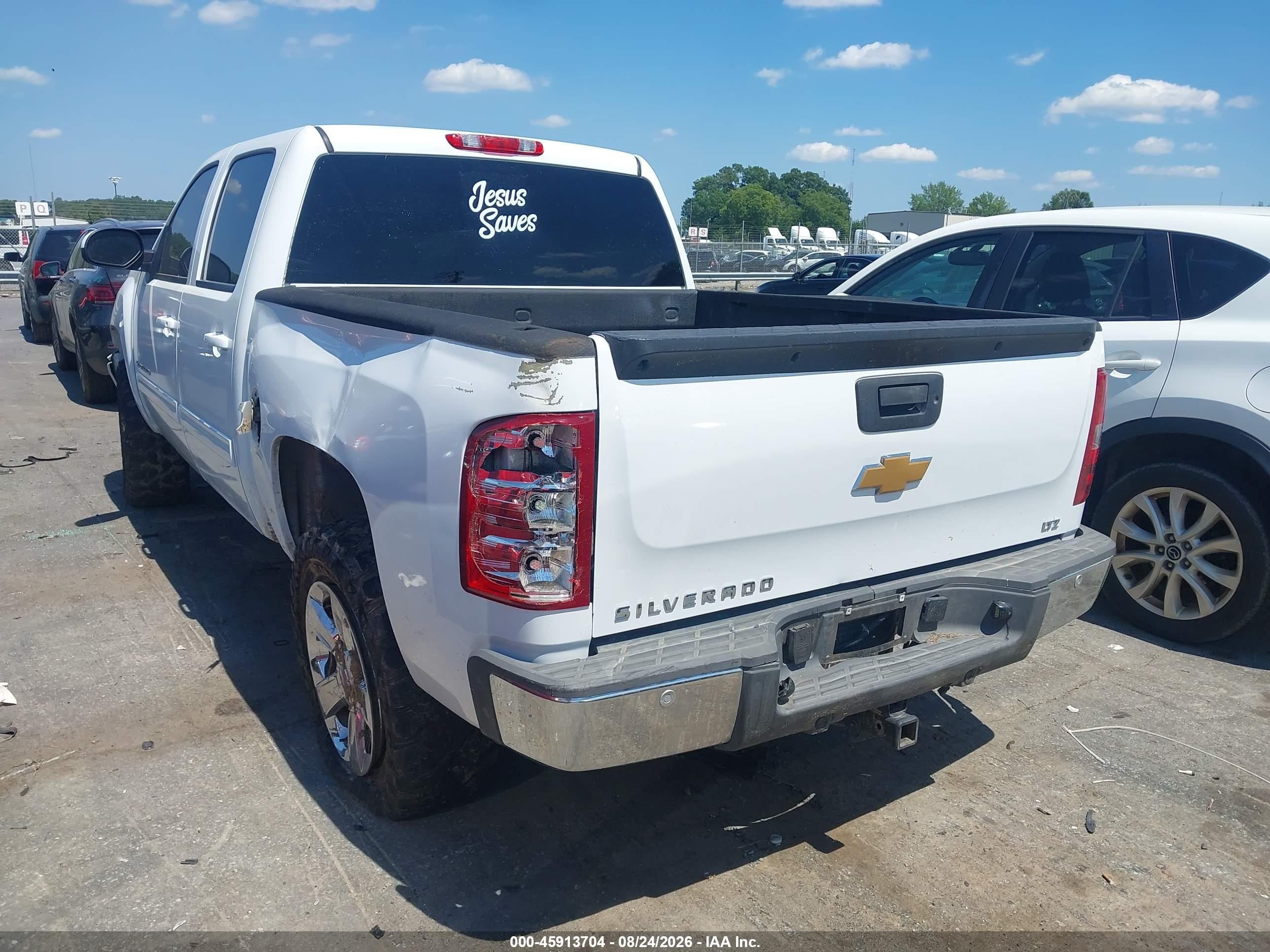 2013 Chevrolet Silverado 1500 Ltz White vin: 3GCPCTE03DG108629