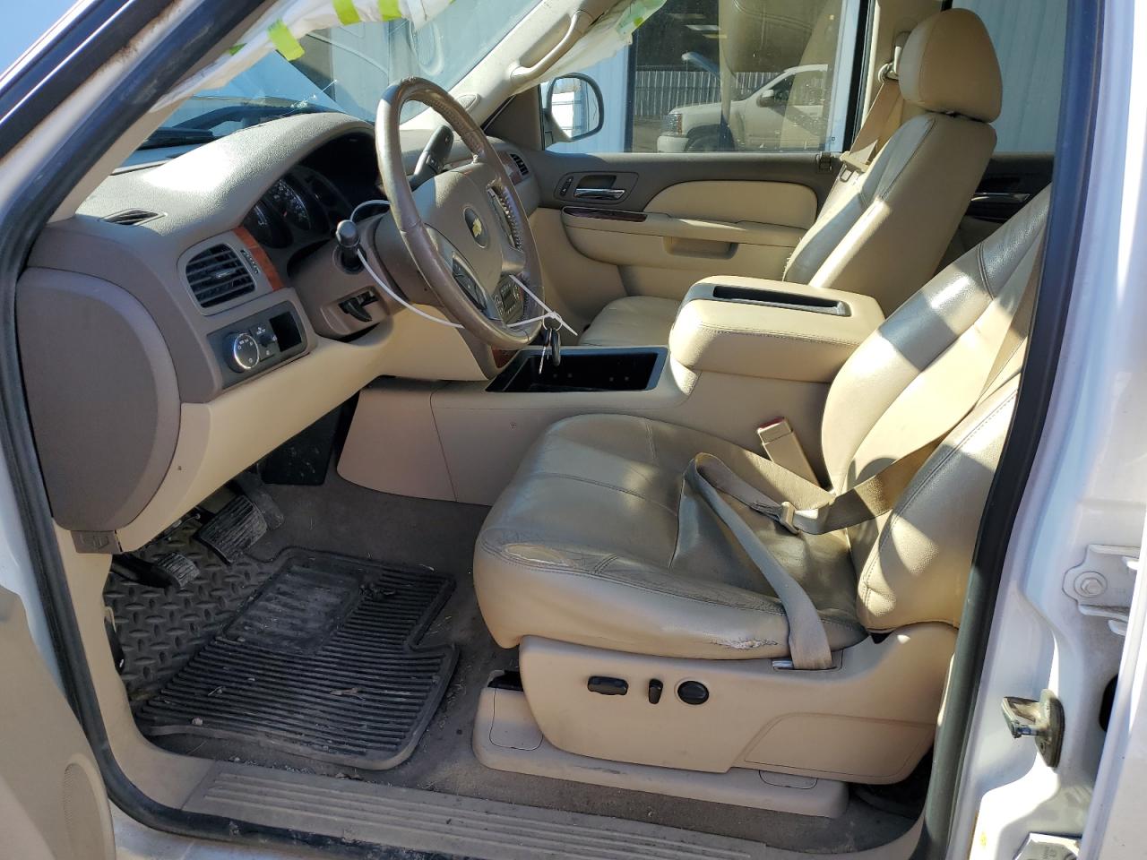 2011 Chevrolet Silverado C1500 Ltz White vin: 3GCPCTE06BG407383