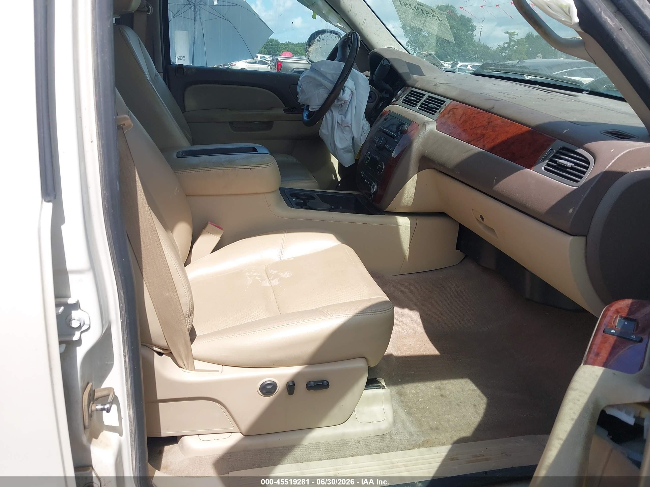 2012 Chevrolet Silverado 1500 Ltz White vin: 3GCPCTE0XCG177512