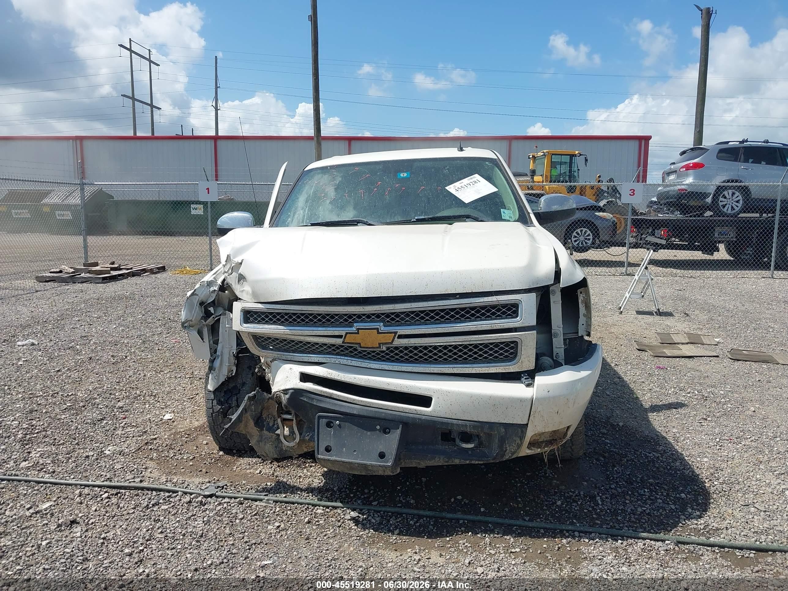 2012 Chevrolet Silverado 1500 Ltz White vin: 3GCPCTE0XCG177512