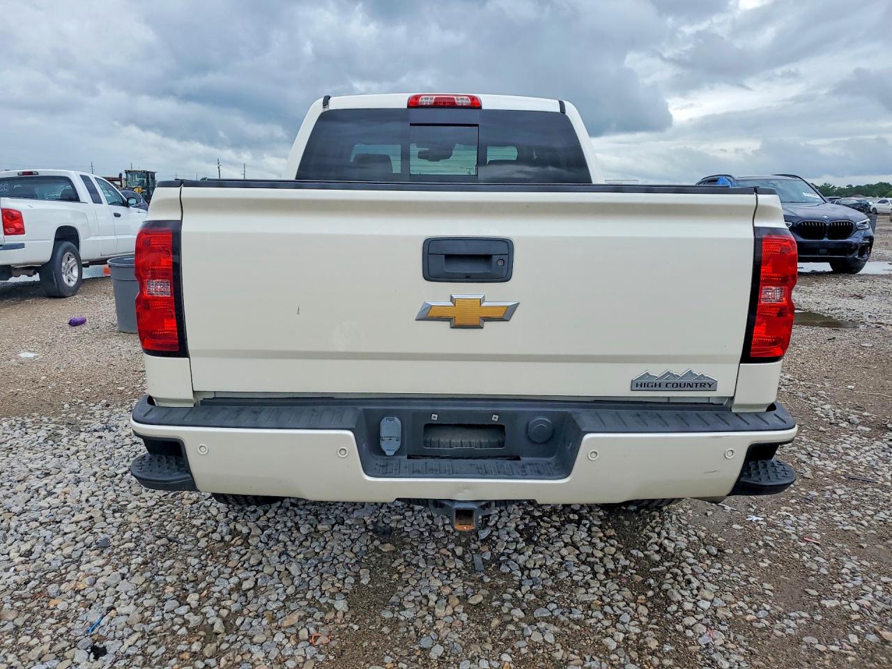 2015 Chevrolet Silverado C1500 High Country Beige vin: 3GCPCTEC3FG281290