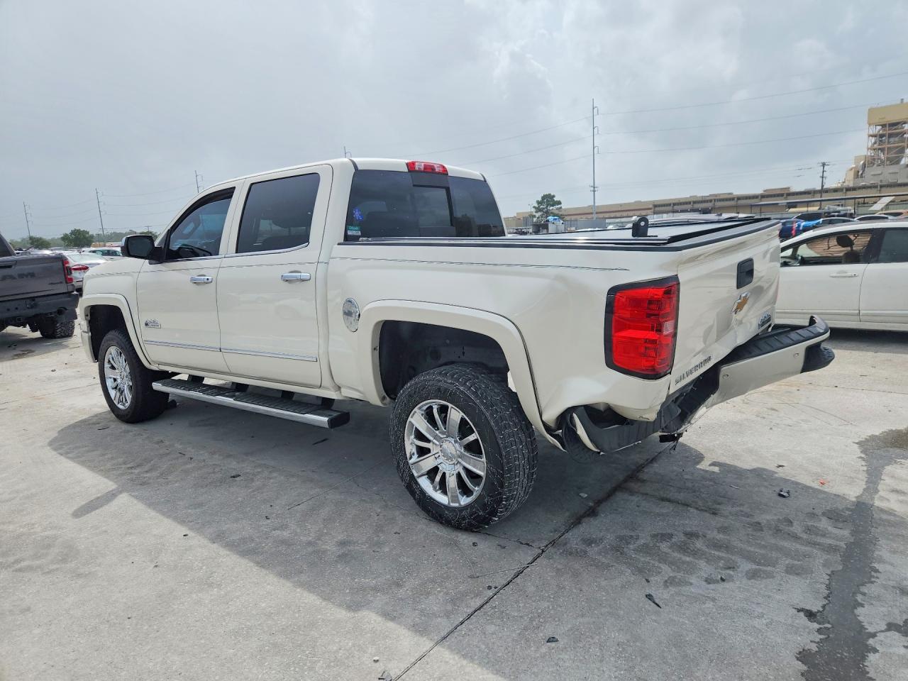 2015 Chevrolet Silverado C1500 High Country White vin: 3GCPCTEC7FG123793