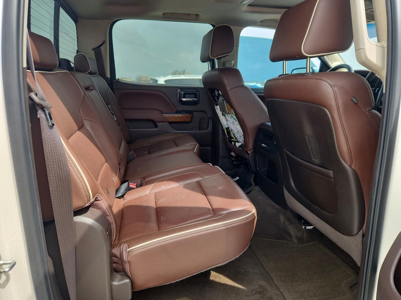 2015 Chevrolet Silverado C1500 High Country White vin: 3GCPCTEC7FG123793