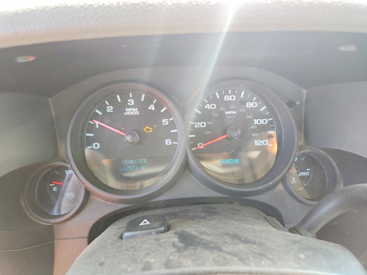 2011 Chevrolet Silverado K1500 Red vin: 3GCPKPE35BG220284