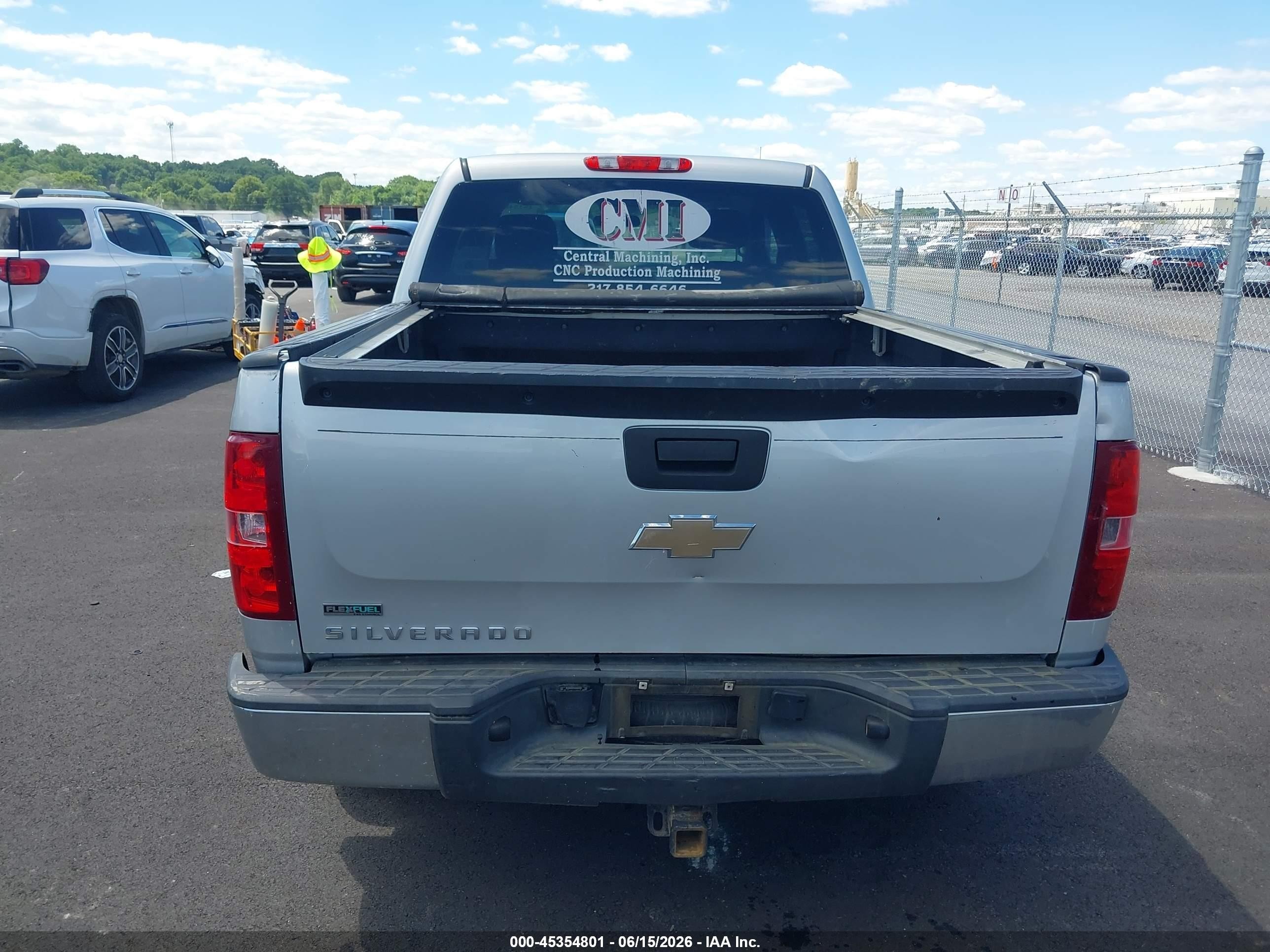 2011 Chevrolet Silverado 1500 Work Truck Gray vin: 3GCPKPE39BG406216