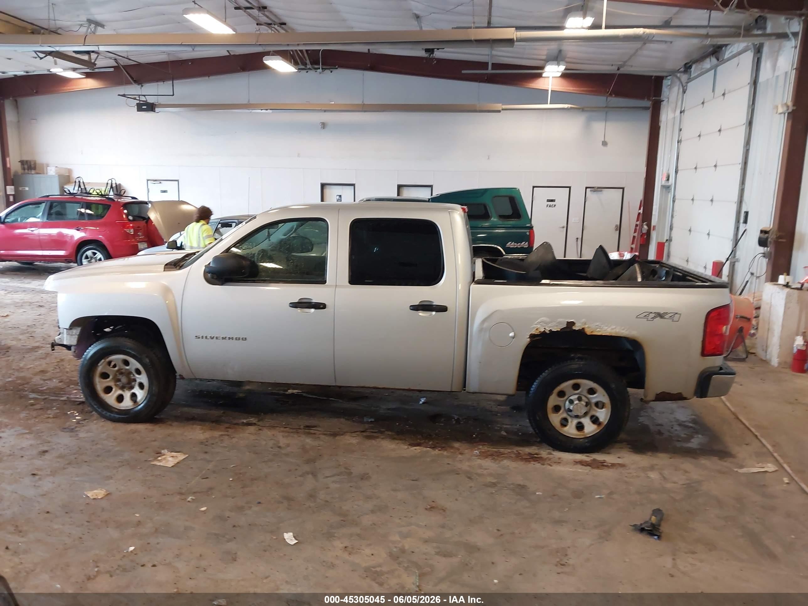 2012 Chevrolet Silverado 1500 Work Truck Silver vin: 3GCPKPE7XCG175539