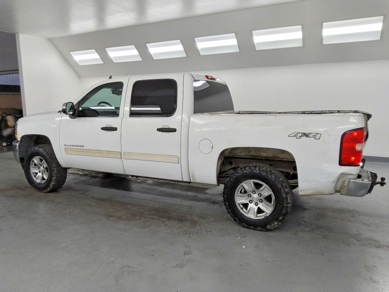 2012 Chevrolet Silverado K1500 Ls White vin: 3GCPKREA0CG150706