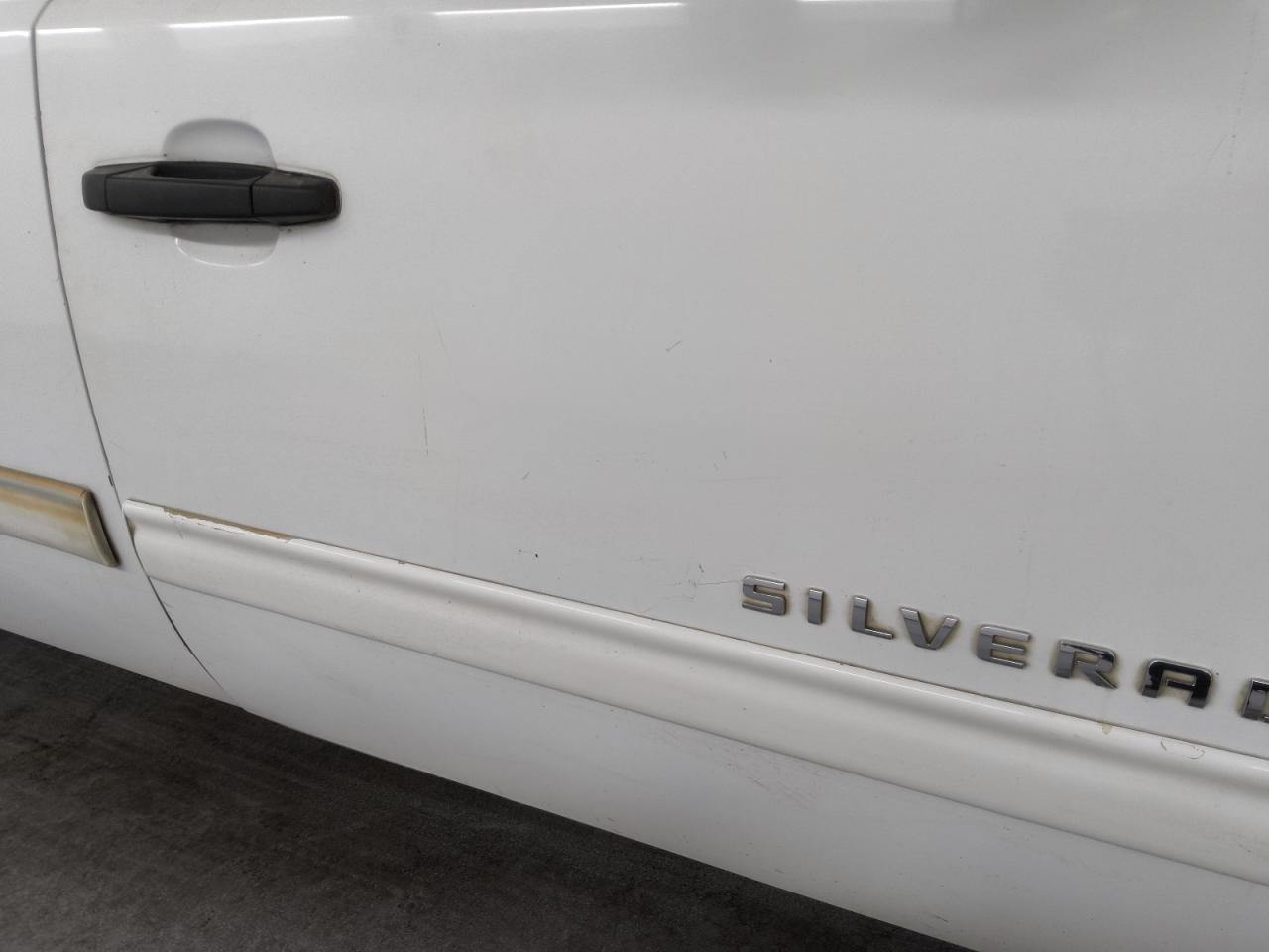 2012 Chevrolet Silverado K1500 Ls White vin: 3GCPKREA0CG150706 Damage: Right Front Door, Heavy Scratch, 5 To 6 Inches