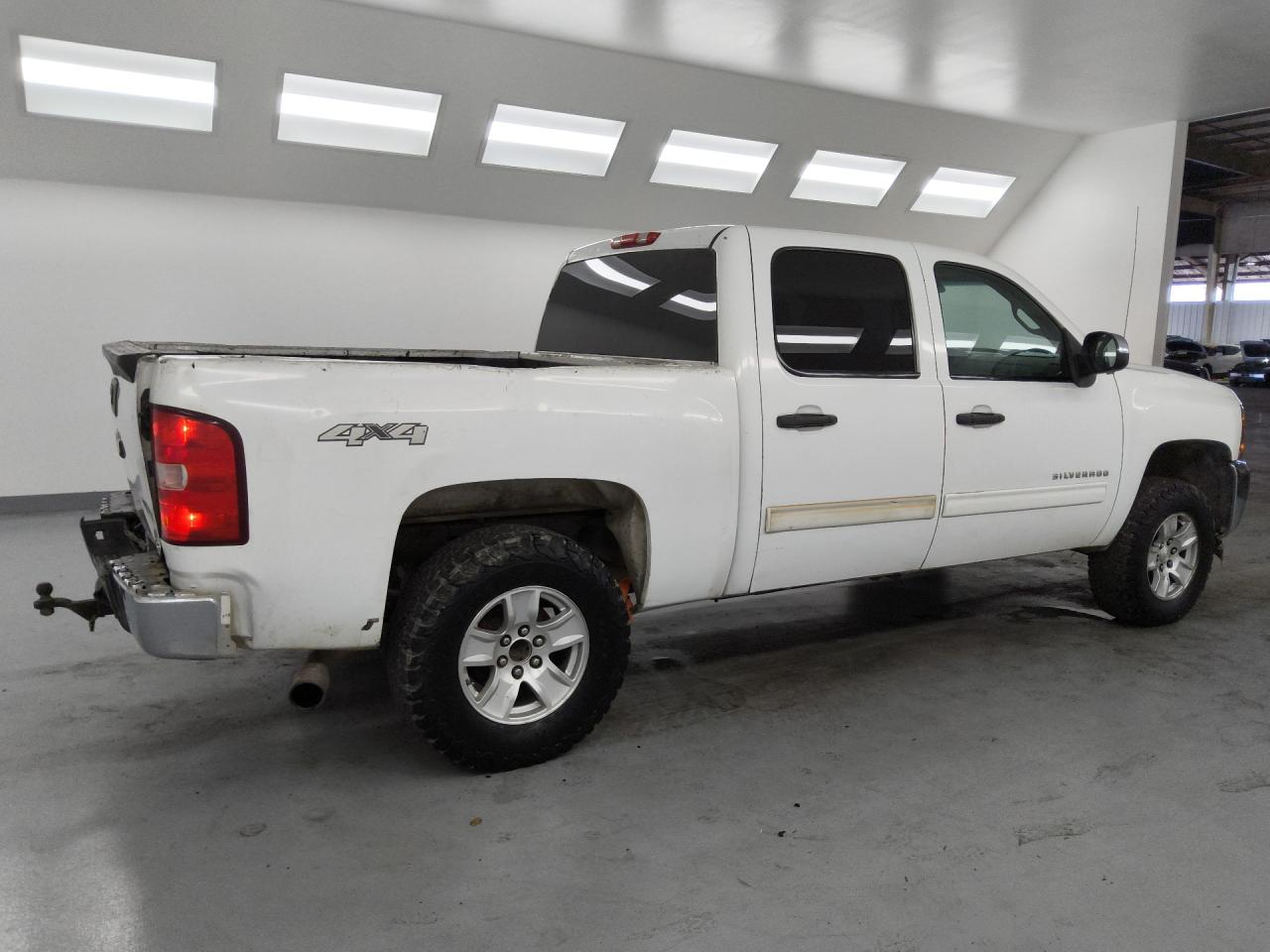 2012 Chevrolet Silverado K1500 Ls White vin: 3GCPKREA0CG150706 Damage: Right Front Power Window, Inoperable, Repair Required