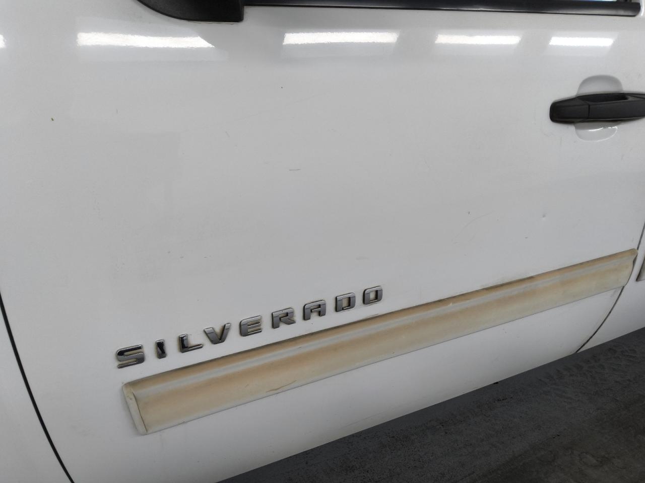 2012 Chevrolet Silverado K1500 Ls White vin: 3GCPKREA0CG150706 Damage: Left Front Door, Dent(S) W/ Paint Dmg, 3 To 4 Inches