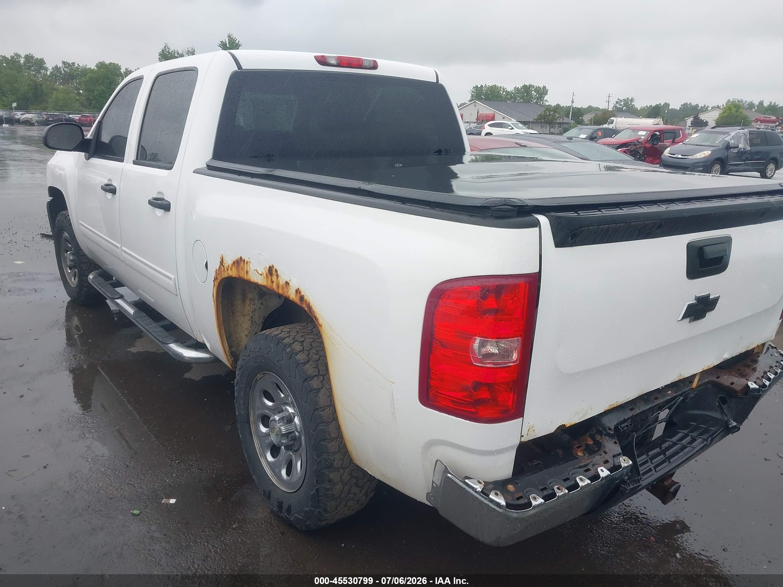 2013 Chevrolet Silverado 1500 Ls White vin: 3GCPKREA0DG160265