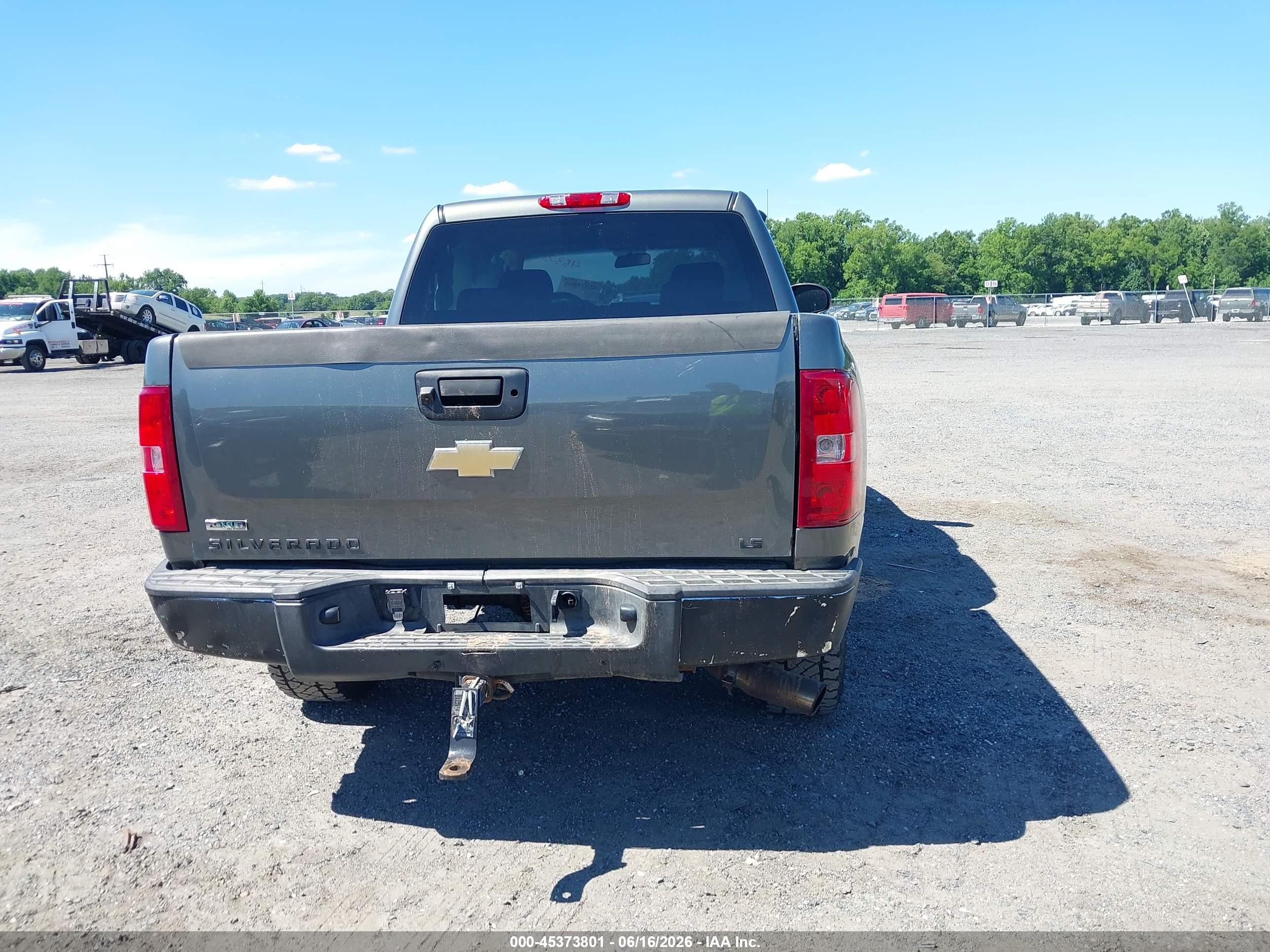 2011 Chevrolet Silverado 1500 Ls Gray vin: 3GCPKREA1BG290486