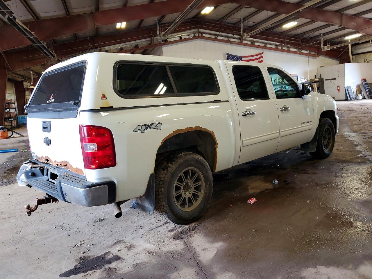 2011 Chevrolet Silverado K1500 Ls White vin: 3GCPKREA3BG366550