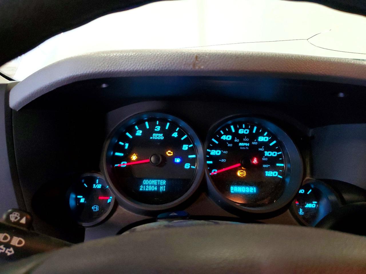 2011 Chevrolet Silverado K1500 Ls White vin: 3GCPKREA3BG366550