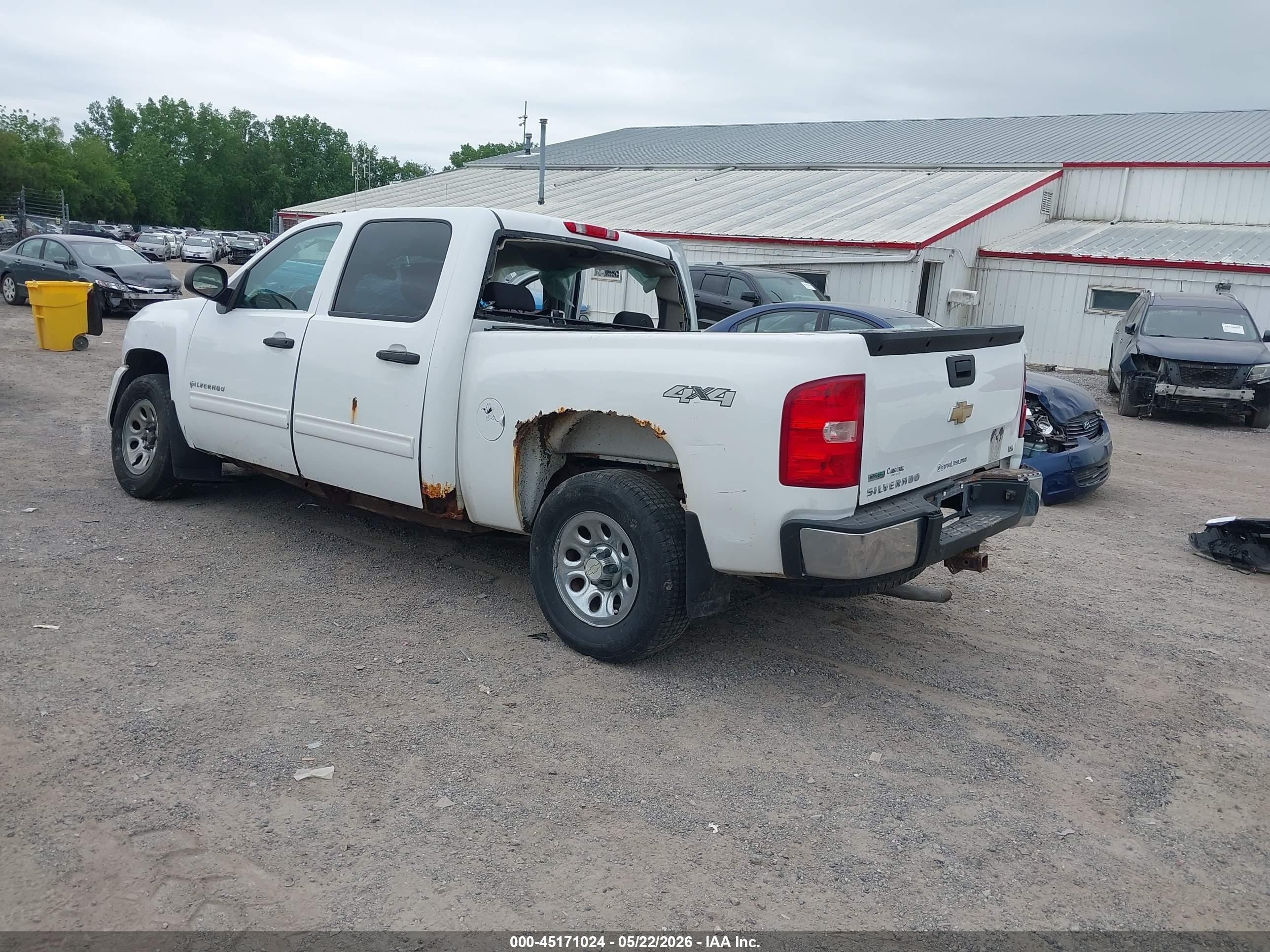 2011 Chevrolet Silverado 1500 Ls White vin: 3GCPKREA4BG208086