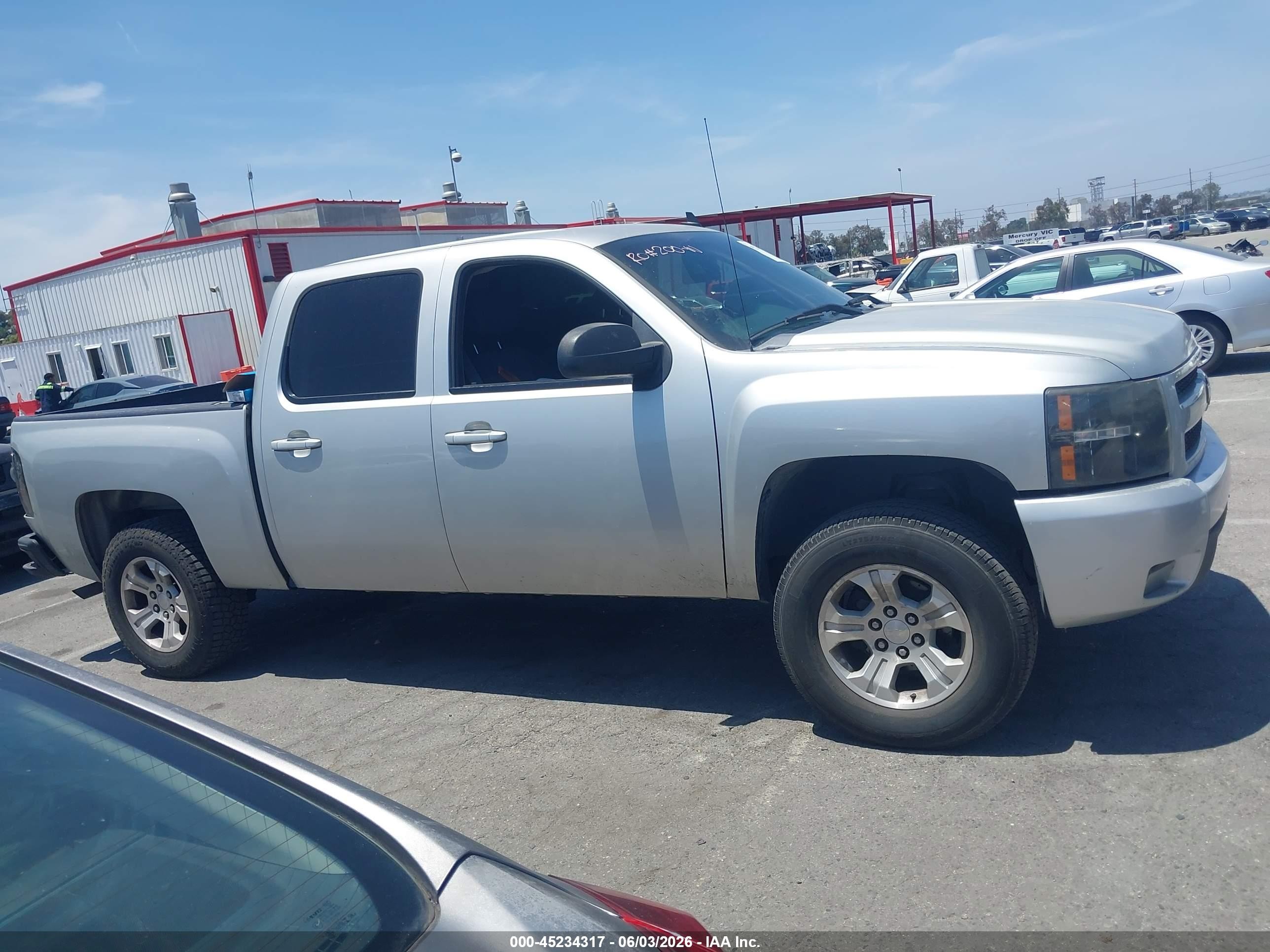 2011 Chevrolet Silverado 1500 Ls Silver vin: 3GCPKREA4BG231187