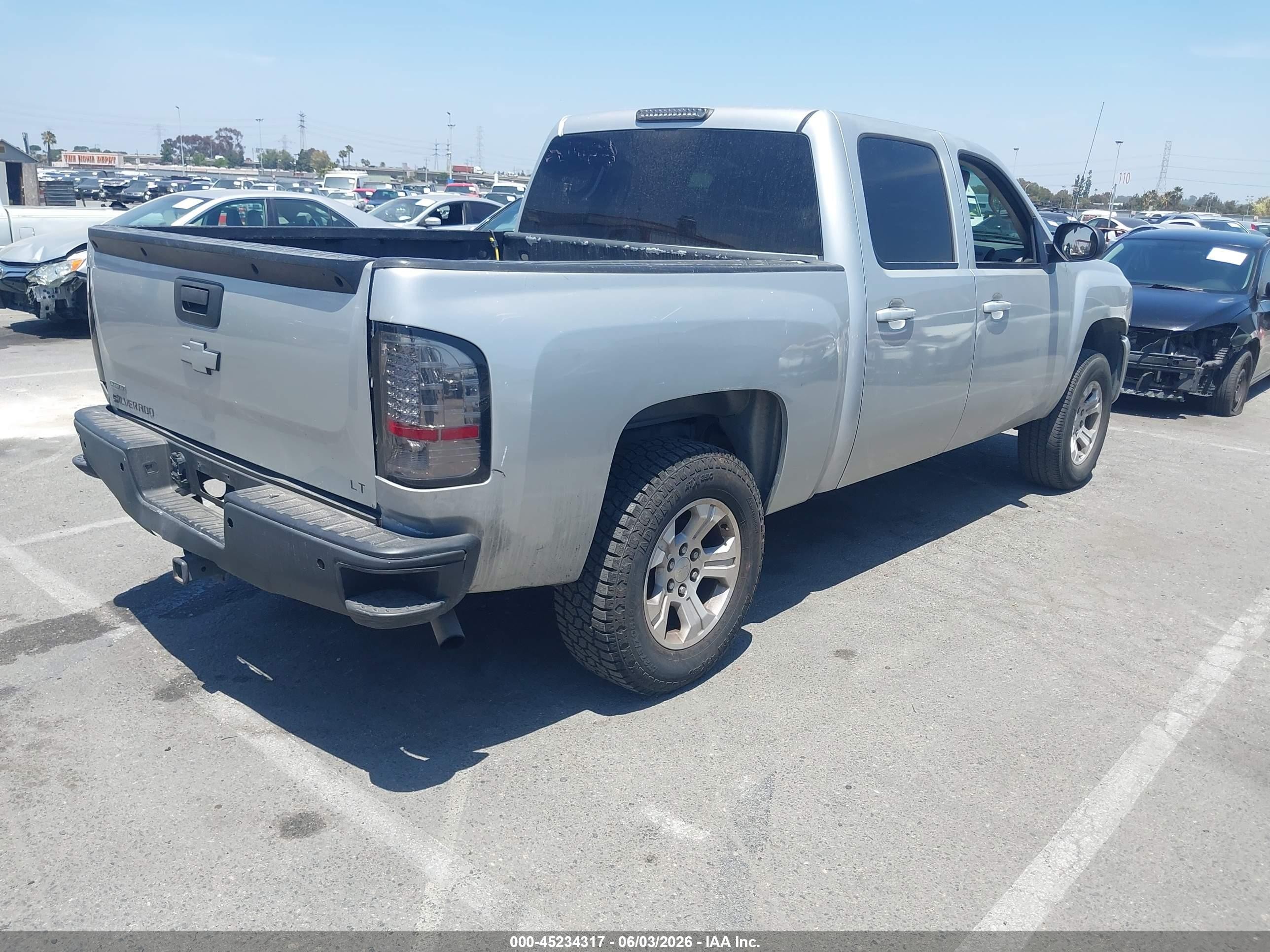 2011 Chevrolet Silverado 1500 Ls Silver vin: 3GCPKREA4BG231187