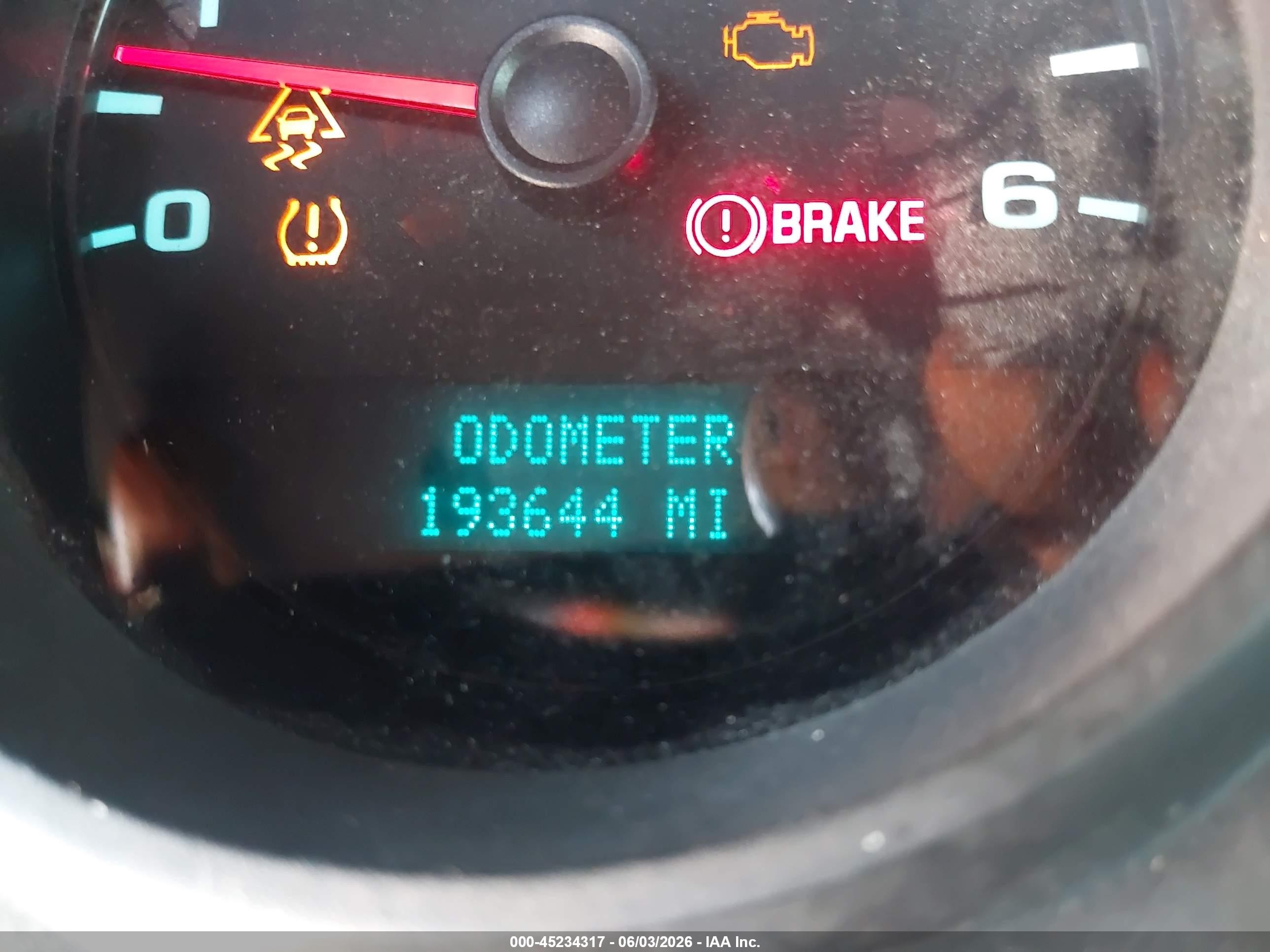 2011 Chevrolet Silverado 1500 Ls Silver vin: 3GCPKREA4BG231187