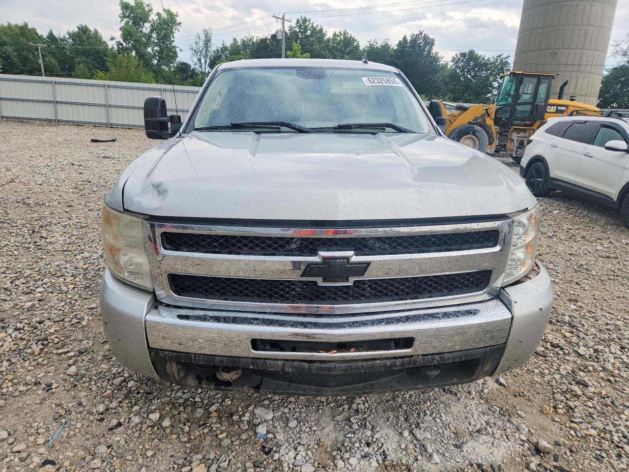 2011 Chevrolet Silverado K1500 Ls Silver vin: 3GCPKREA4BG324145