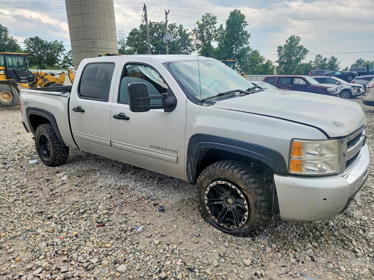 2011 Chevrolet Silverado K1500 Ls Silver vin: 3GCPKREA4BG324145
