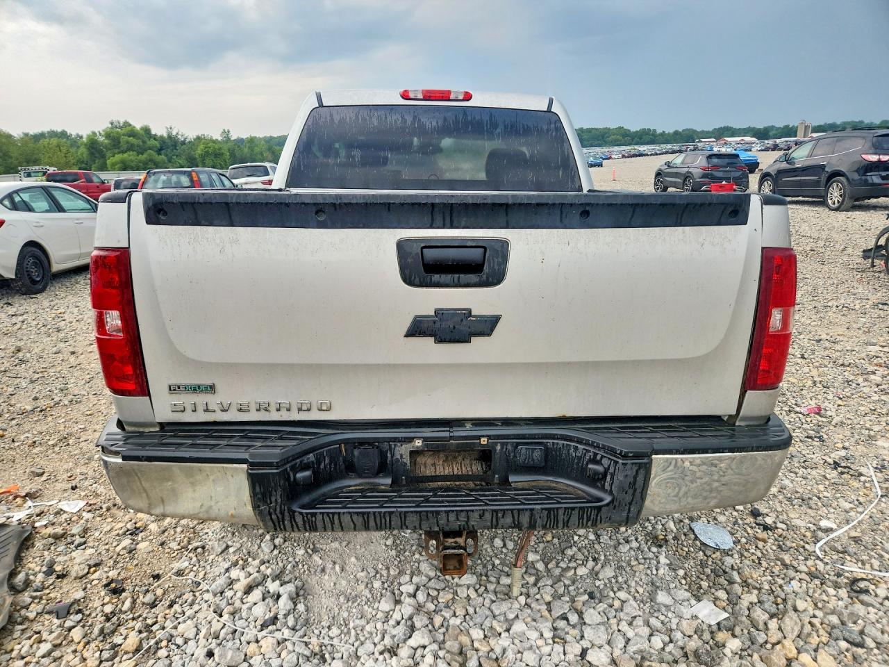 2011 Chevrolet Silverado K1500 Ls Silver vin: 3GCPKREA4BG324145