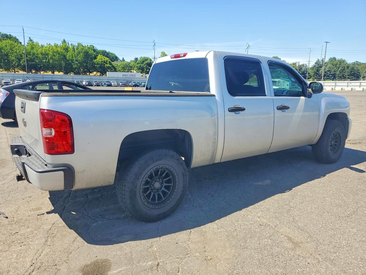 2011 Chevrolet Silverado K1500 Ls Silver vin: 3GCPKREA5BG201213