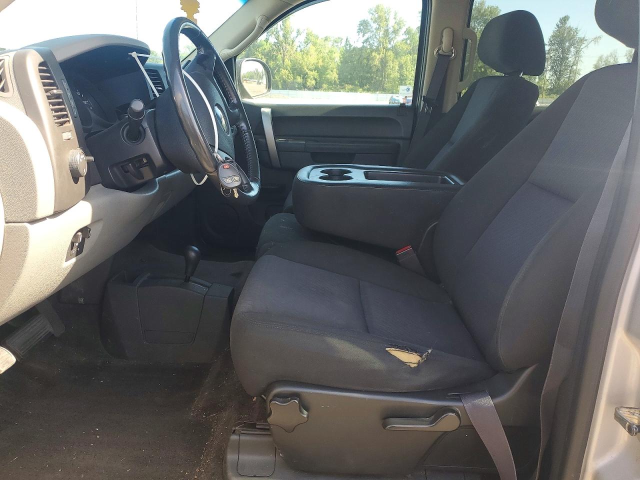 2011 Chevrolet Silverado K1500 Ls Silver vin: 3GCPKREA5BG201213