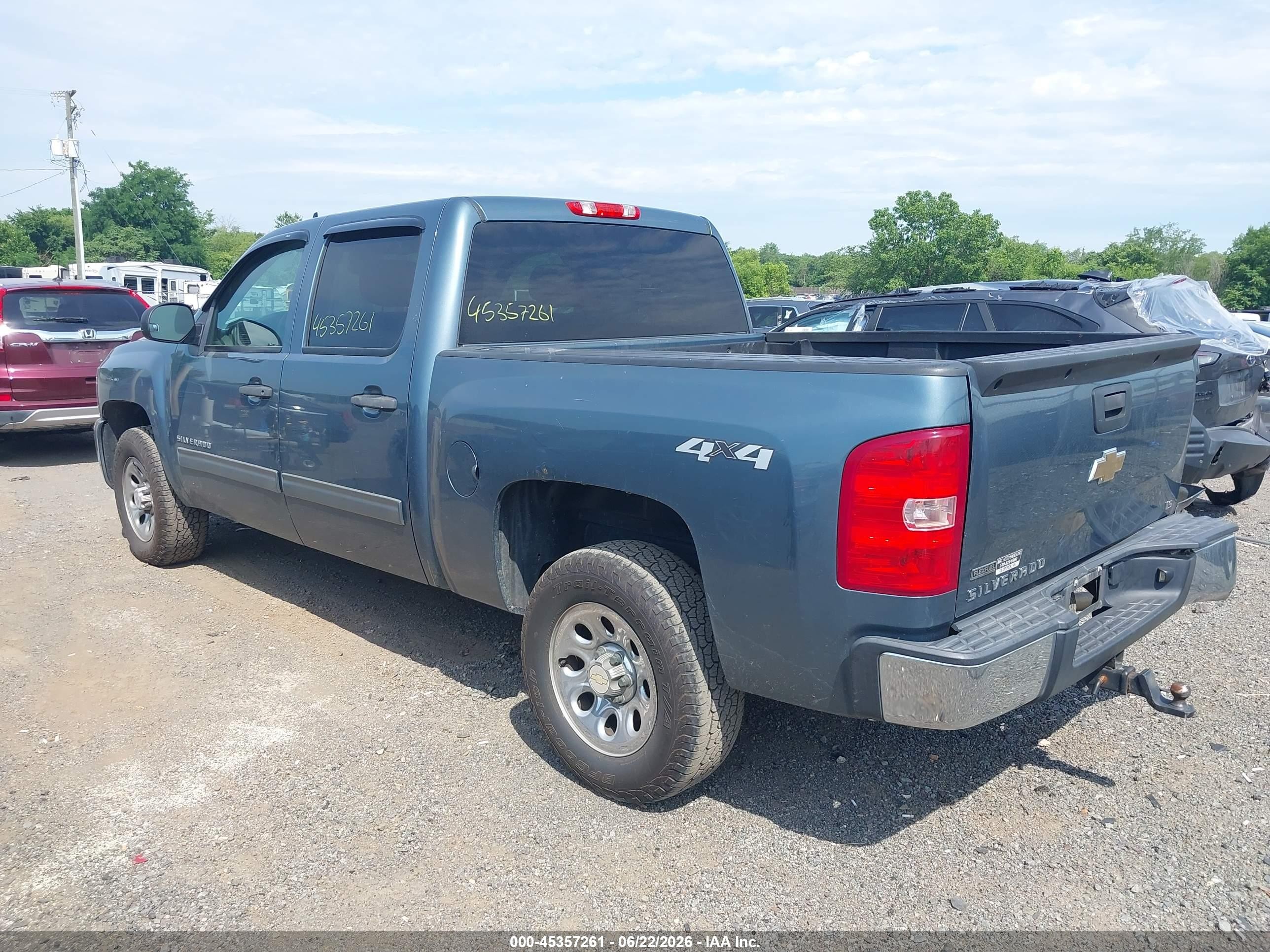 2011 Chevrolet Silverado 1500 Ls Blue vin: 3GCPKREA5BG378649