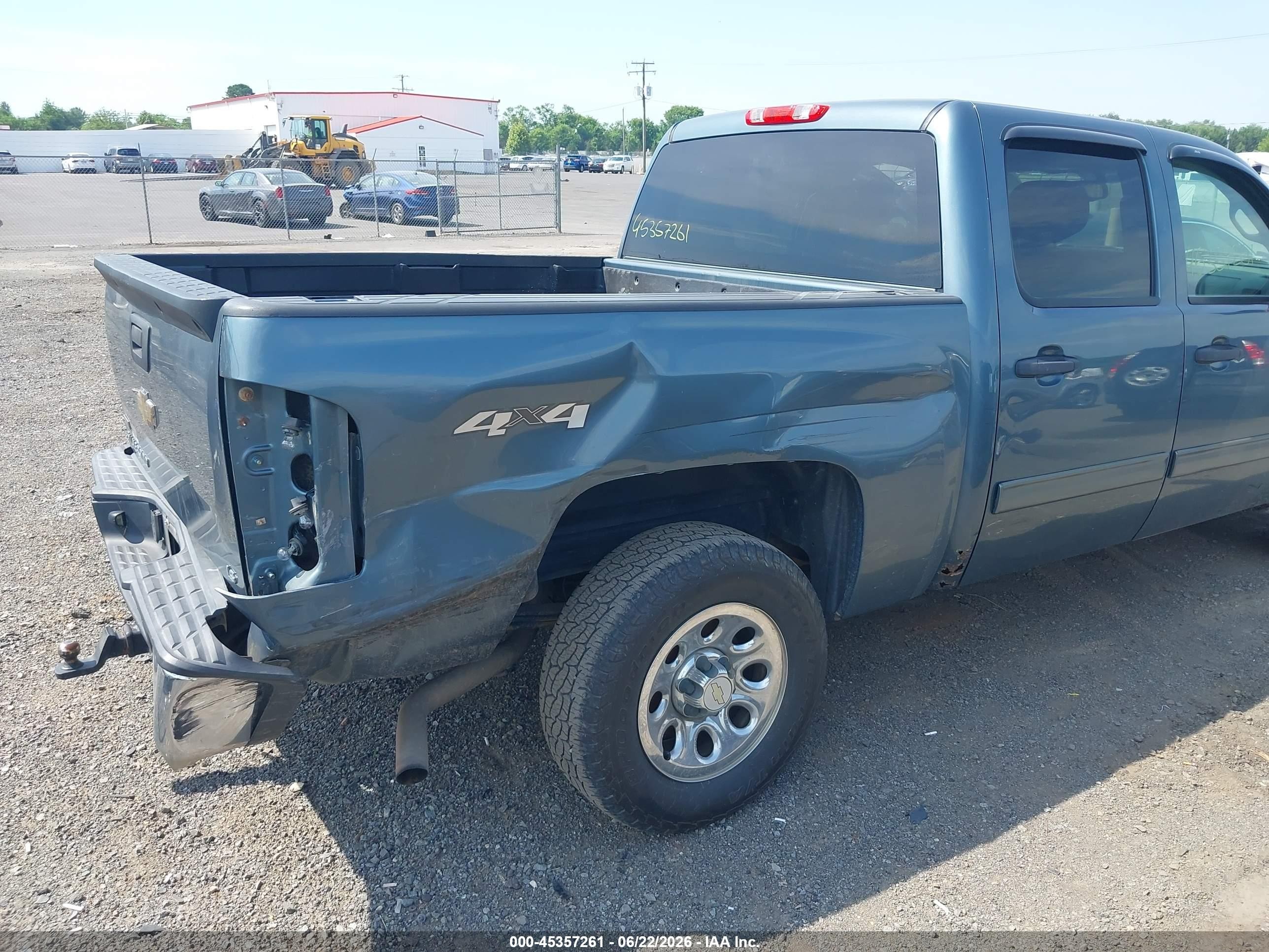 2011 Chevrolet Silverado 1500 Ls Blue vin: 3GCPKREA5BG378649