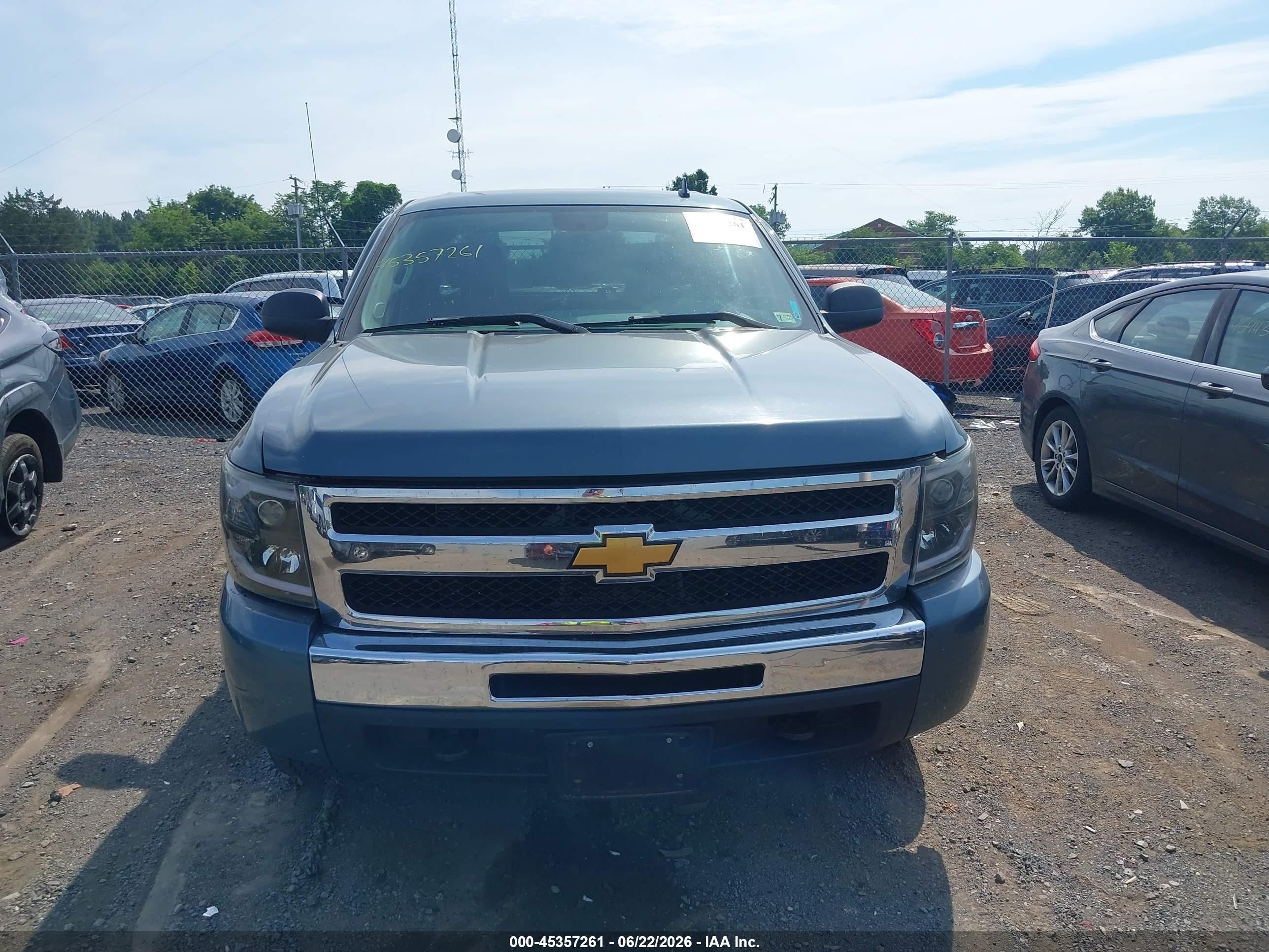 2011 Chevrolet Silverado 1500 Ls Blue vin: 3GCPKREA5BG378649