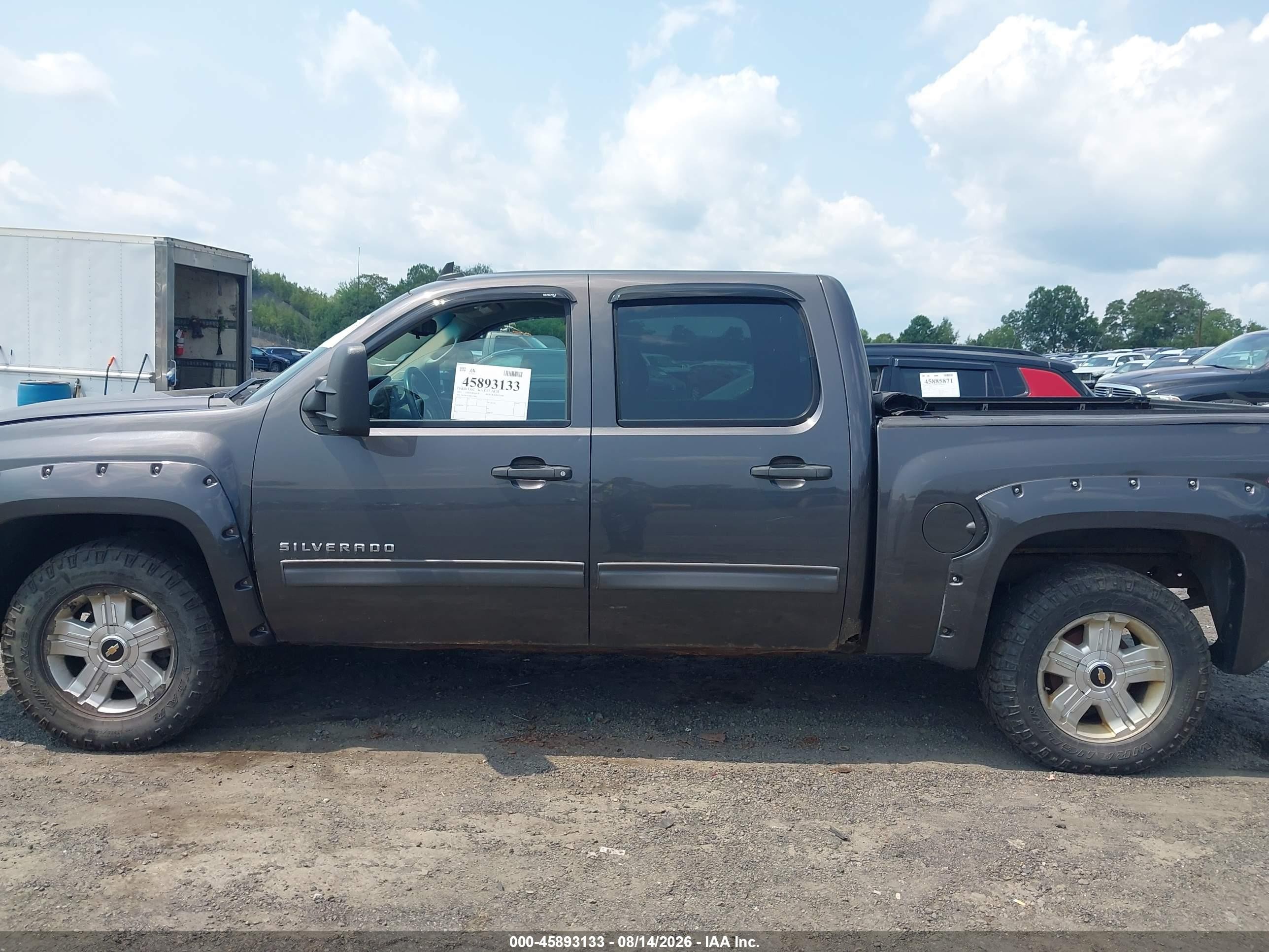 2011 Chevrolet Silverado 1500 Lt Gray vin: 3GCPKSE30BG159882