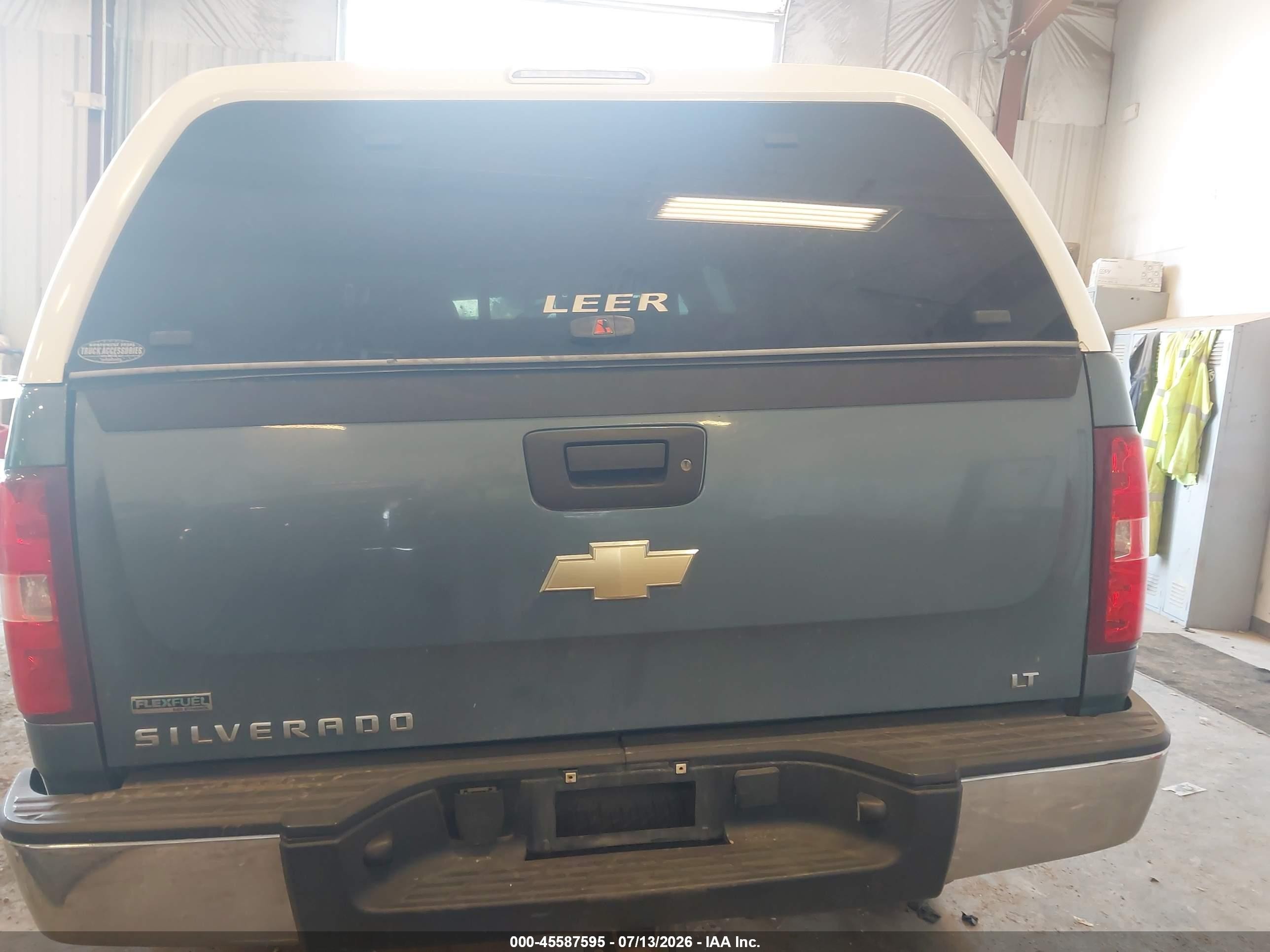 2011 Chevrolet Silverado 1500 Lt Blue vin: 3GCPKSE30BG306802