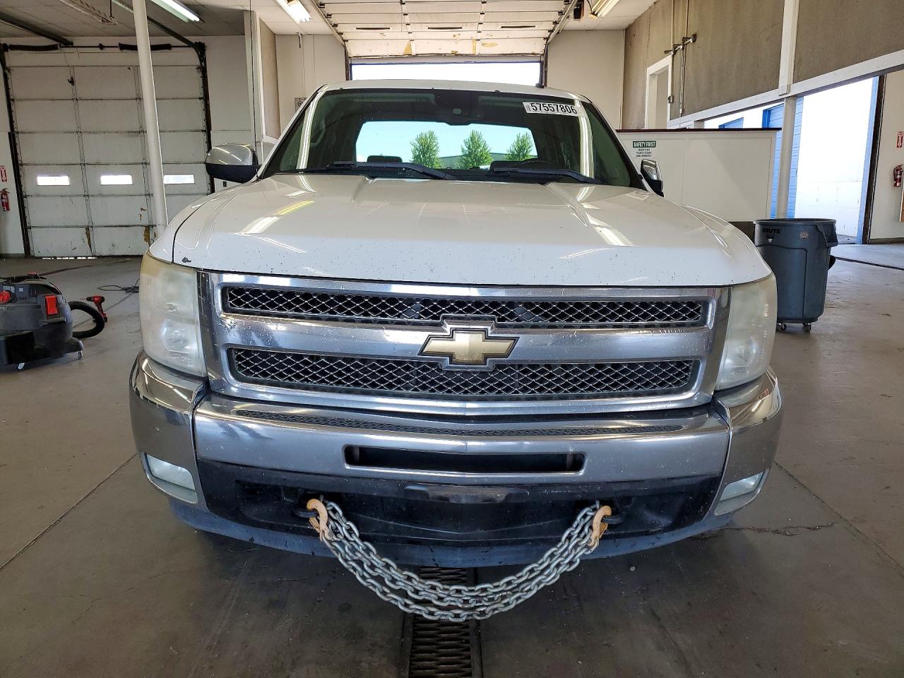 2011 Chevrolet Silverado K1500 Lt White vin: 3GCPKSE31BG348461