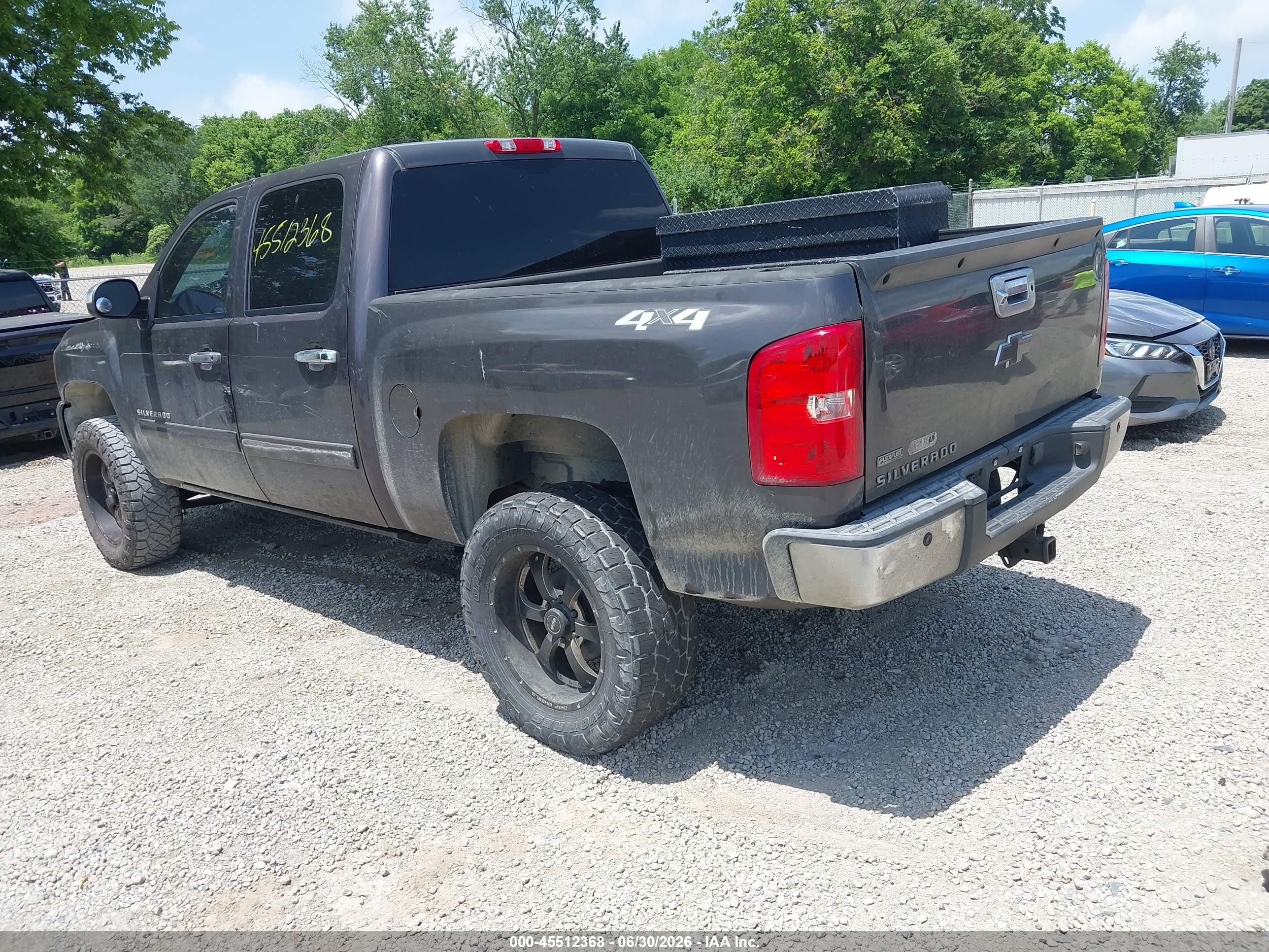 2011 Chevrolet Silverado 1500 Lt Gray vin: 3GCPKSE32BG177462
