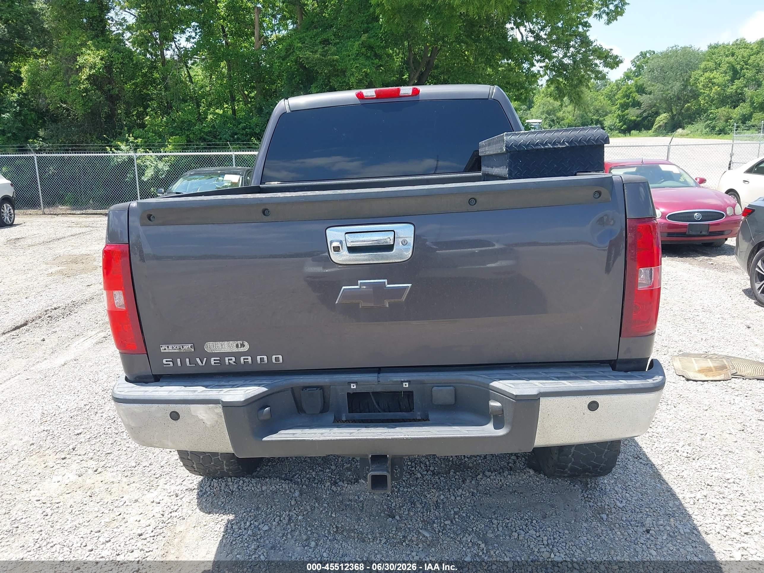 2011 Chevrolet Silverado 1500 Lt Gray vin: 3GCPKSE32BG177462