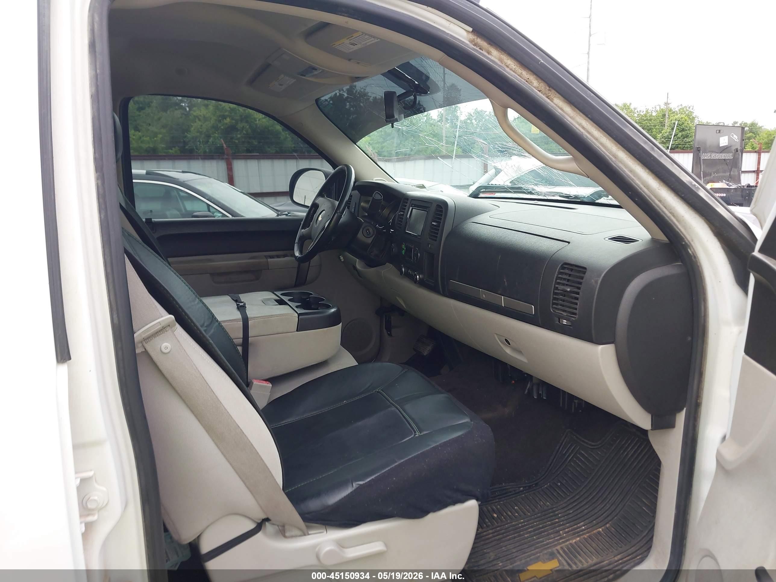 2011 Chevrolet Silverado 1500 Lt White vin: 3GCPKSE32BG224702