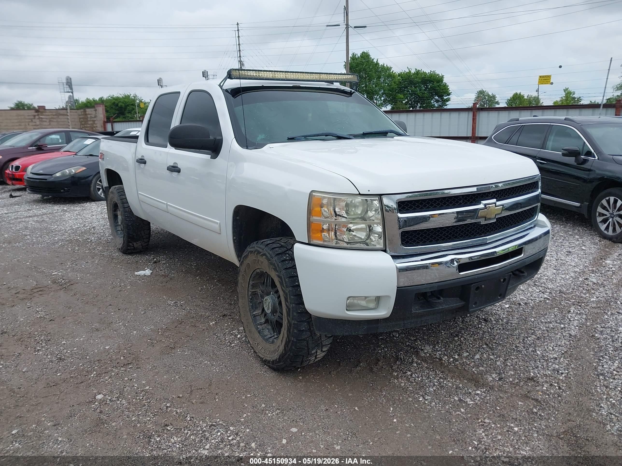 2011 Chevrolet Silverado 1500 Lt White vin: 3GCPKSE32BG224702