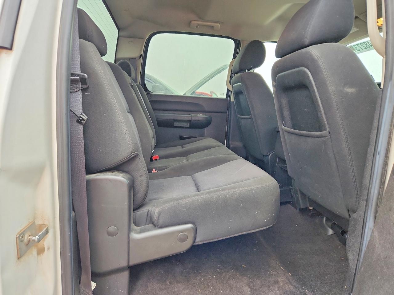 2011 Chevrolet Silverado K1500 Lt Белый vin: 3GCPKSE32BG299299
