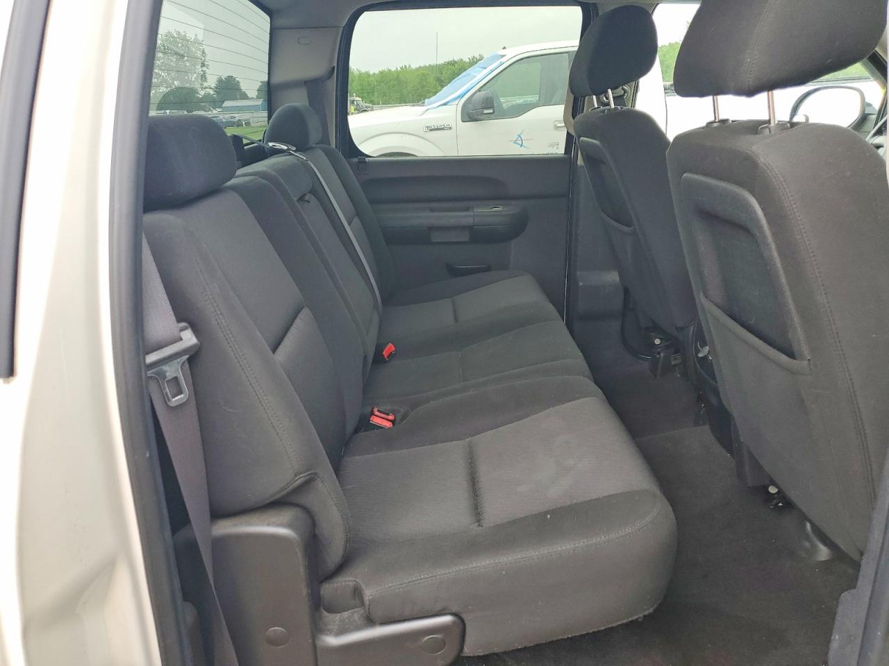 2011 Chevrolet Silverado K1500 Lt White vin: 3GCPKSE32BG321172