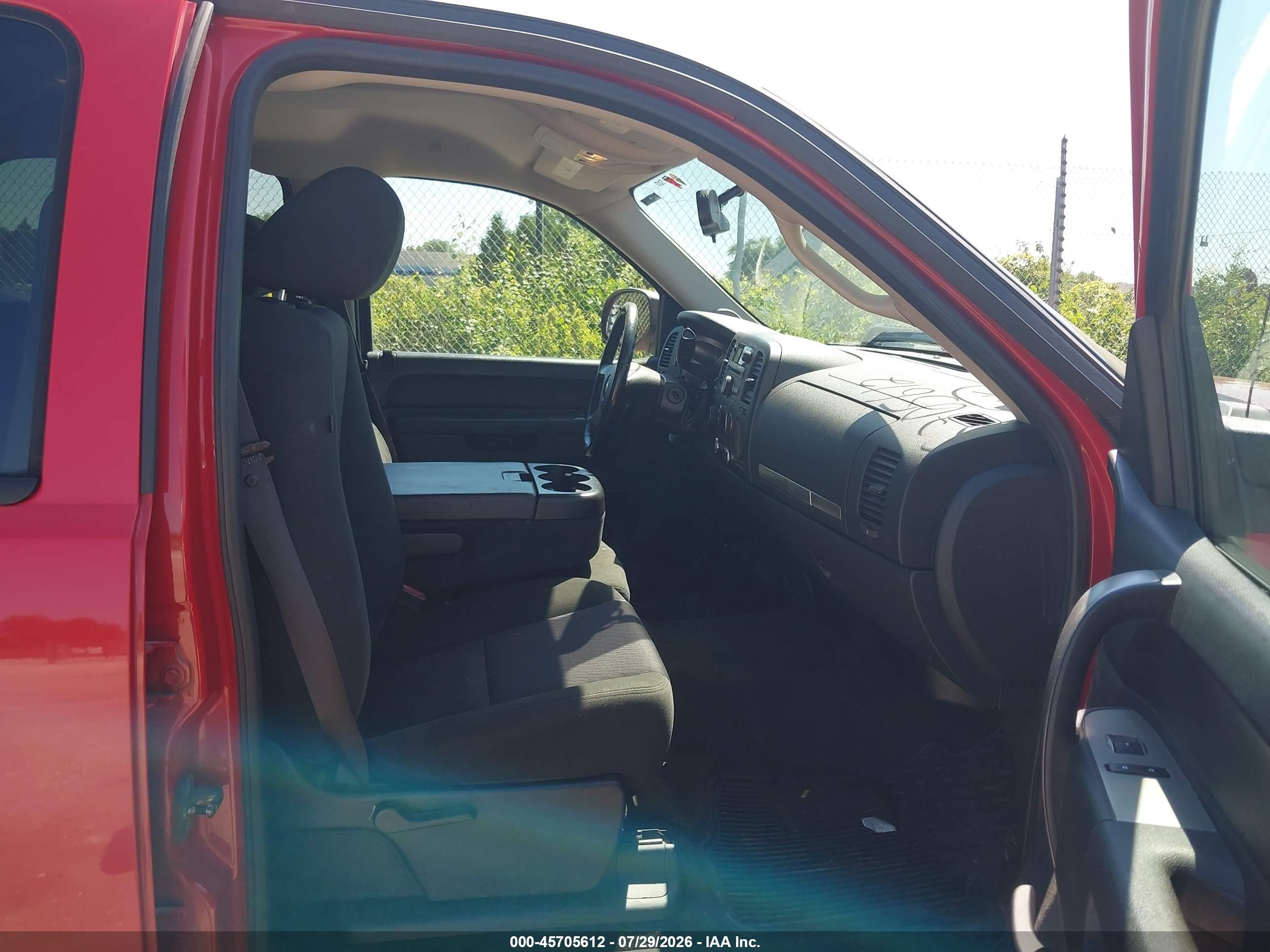 2011 Chevrolet Silverado 1500 Lt Red vin: 3GCPKSE32BG324623