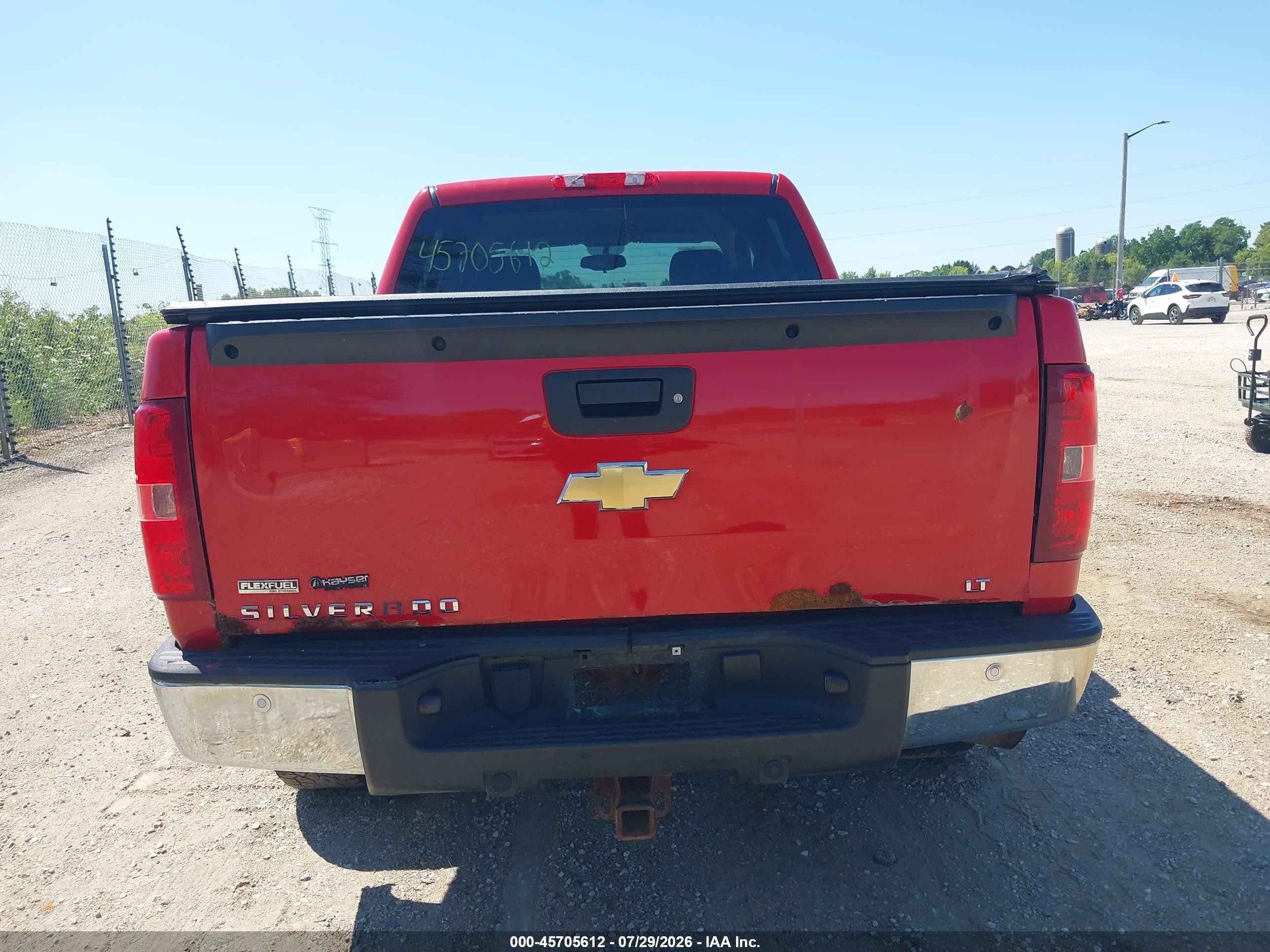 2011 Chevrolet Silverado 1500 Lt Red vin: 3GCPKSE32BG324623