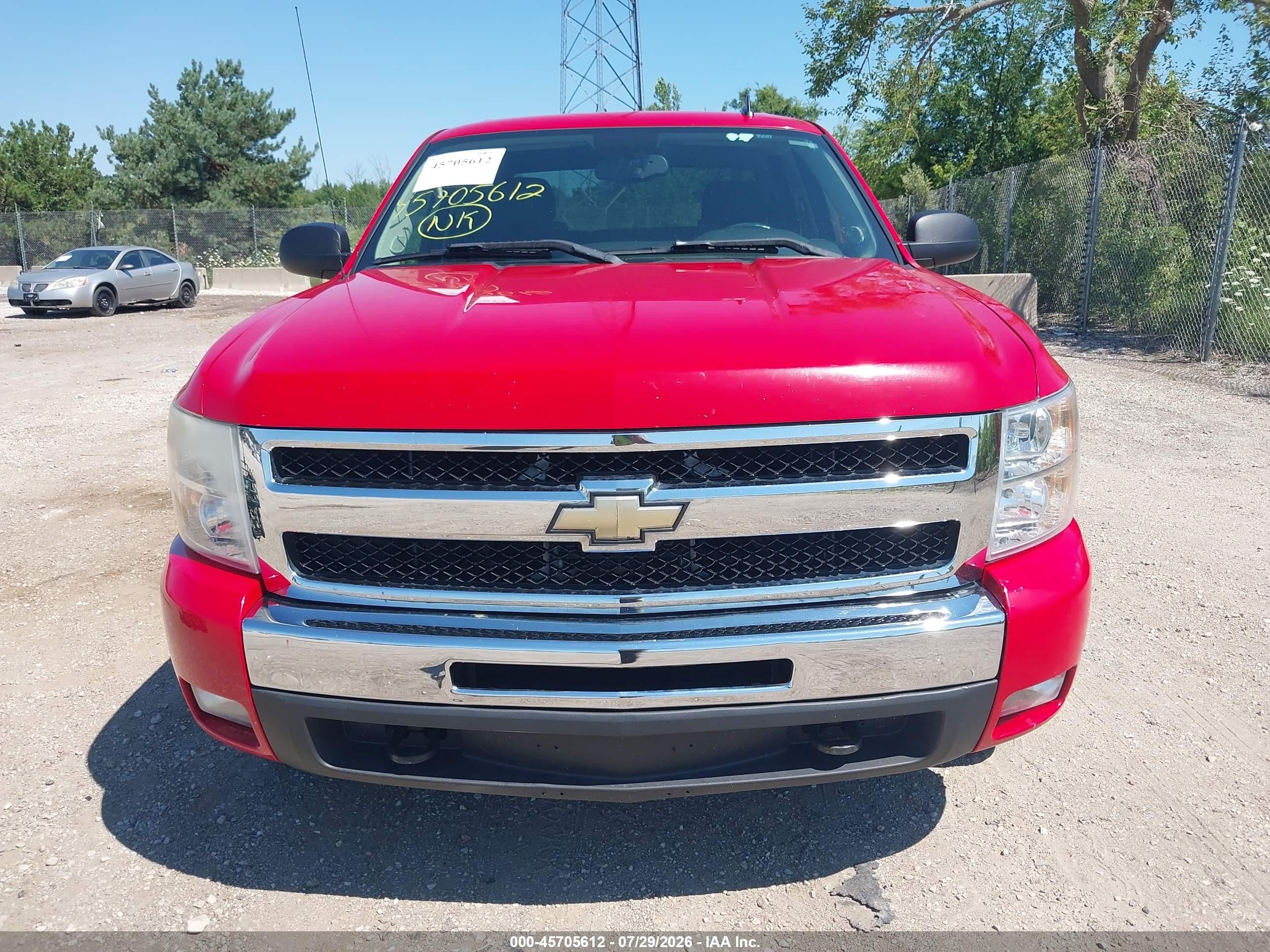 2011 Chevrolet Silverado 1500 Lt Red vin: 3GCPKSE32BG324623