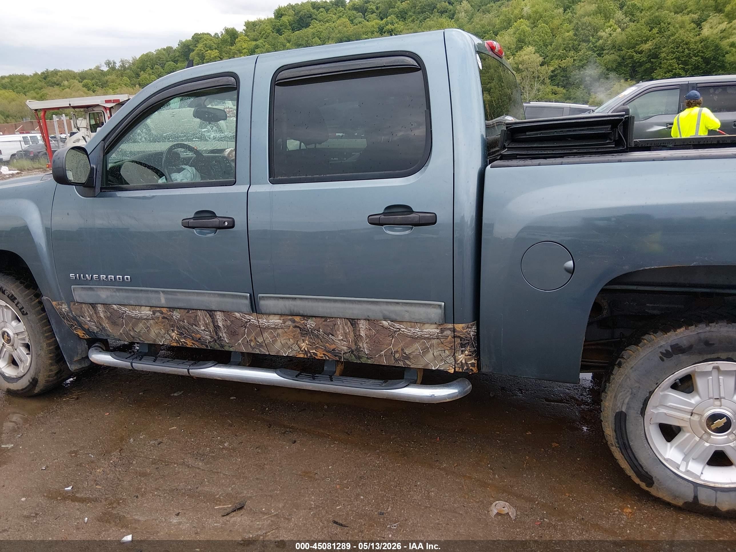 2011 Chevrolet Silverado 1500 Lt Blue vin: 3GCPKSE33BG222778
