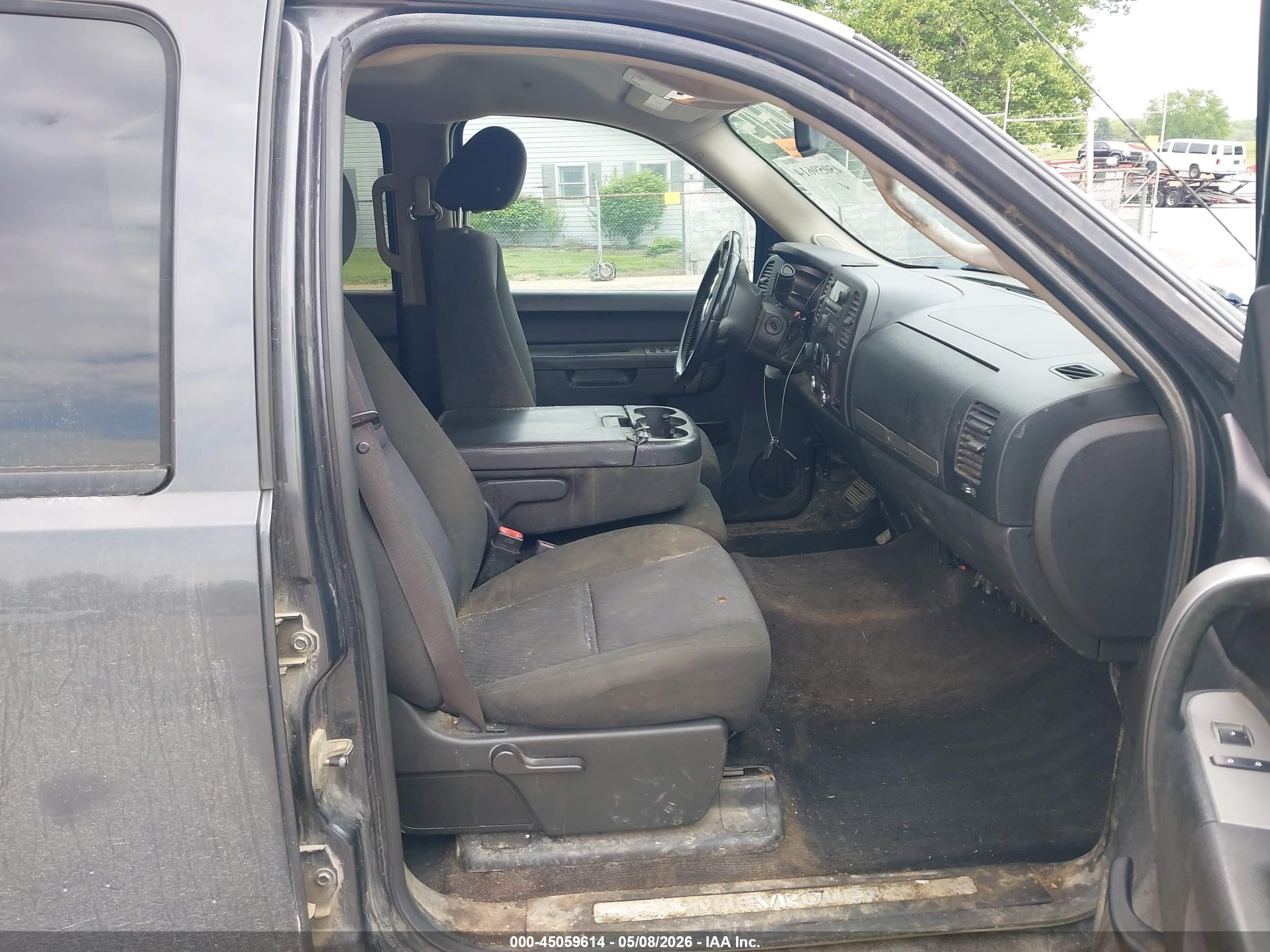 2011 Chevrolet Silverado 1500 Lt Black vin: 3GCPKSE34BG195946