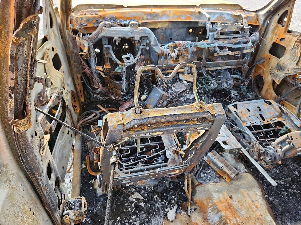 2011 Chevrolet Silverado K1500 Lt Burn vin: 3GCPKSE34BG242554