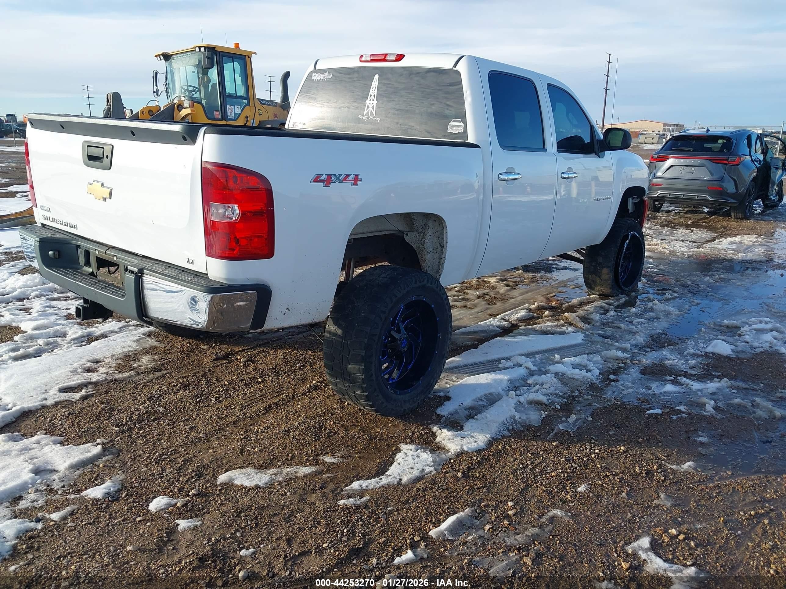 2011 Chevrolet Silverado 1500 Lt White vin: 3GCPKSE35BG241087