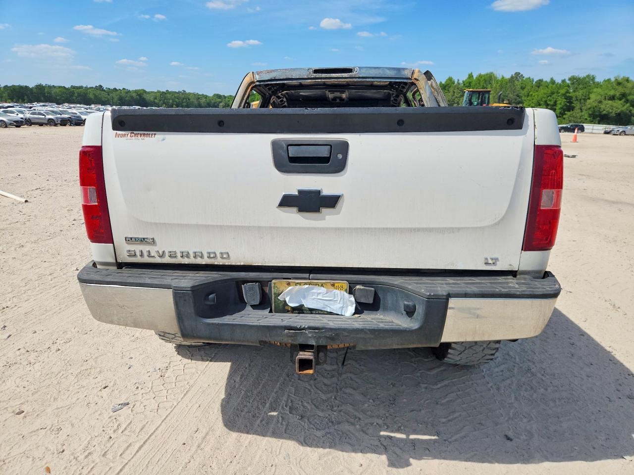 2011 Chevrolet Silverado K1500 Lt White vin: 3GCPKSE35BG283811